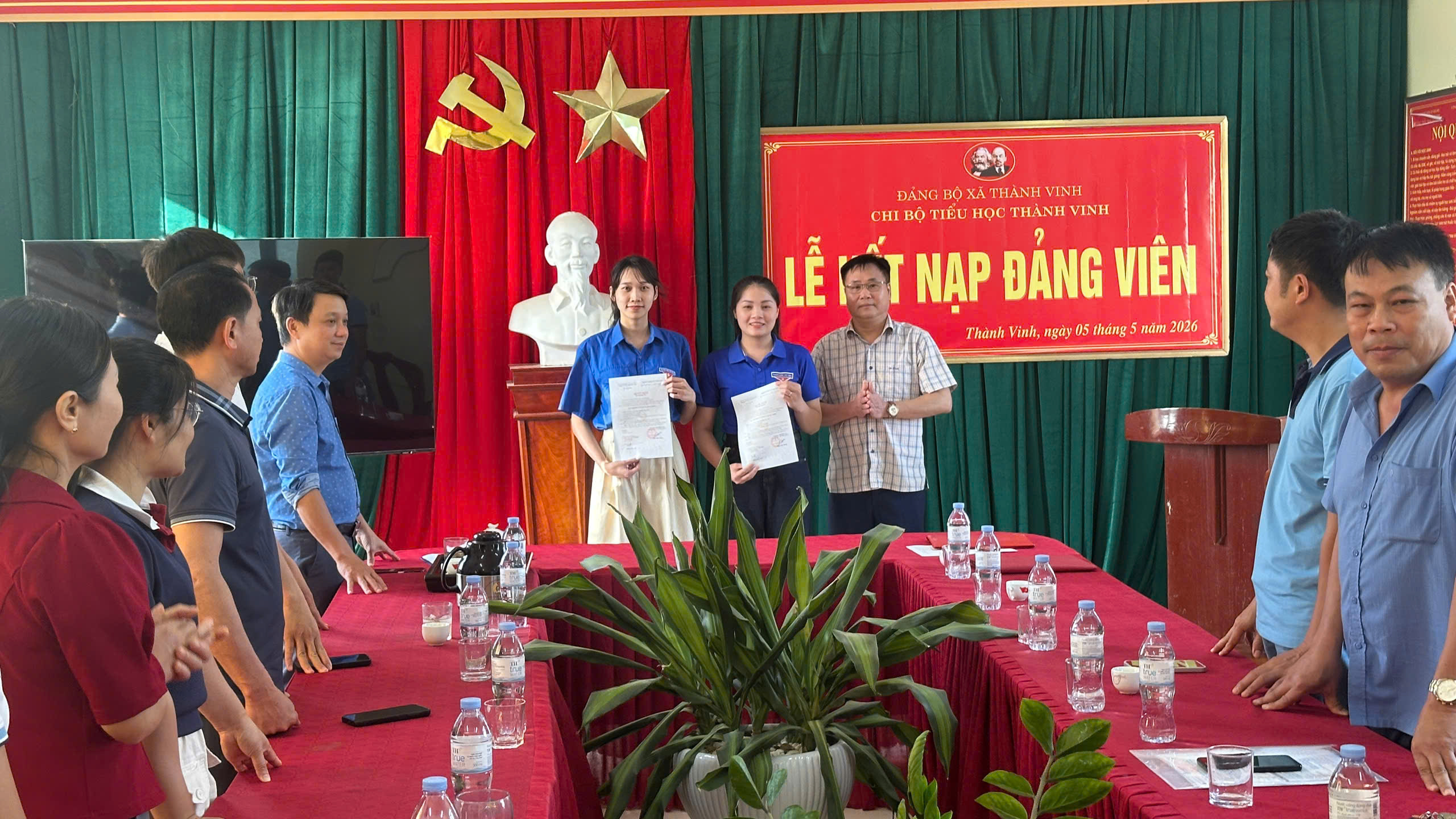 CÔNG TÁC PHÁT TRIỂN ĐẢNG VIÊN TRÊN ĐỊA BÀN XÃ THÀNH VINH