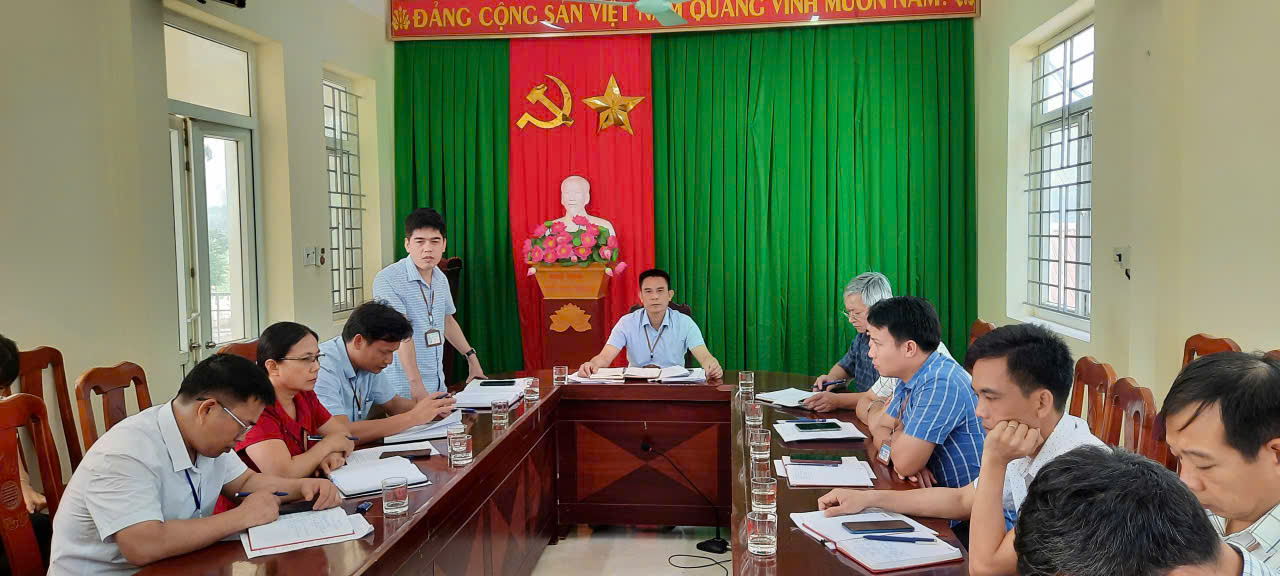 Chi bộ Cơ quan Đảng xã Thành Vinh: Đánh giá kết quả tháng 4, triển khai nhiệm vụ trọng tâm thời gian tới