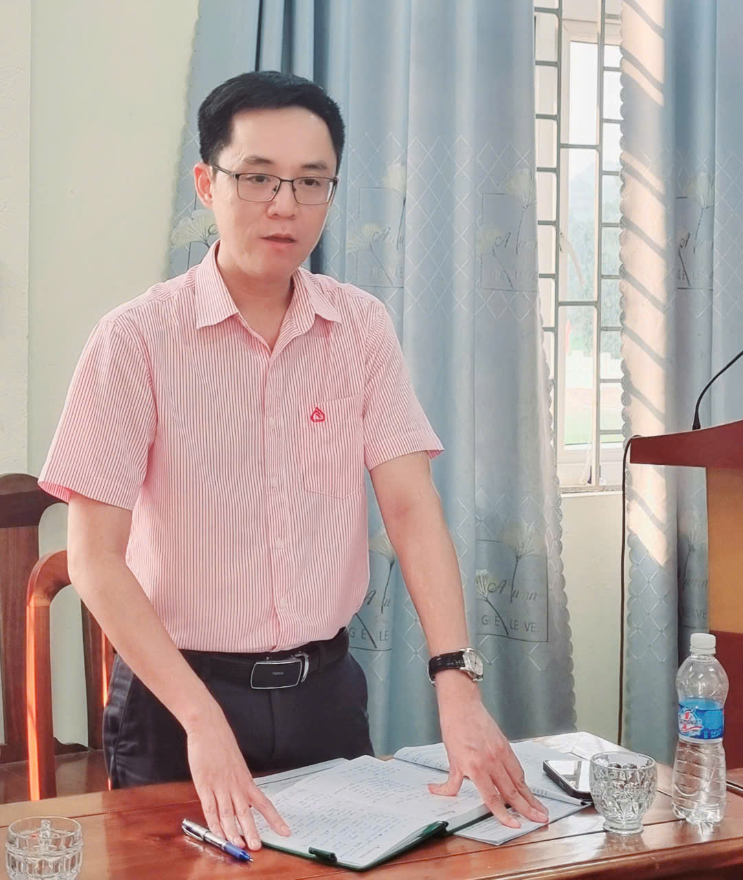 Anh-tin-bai