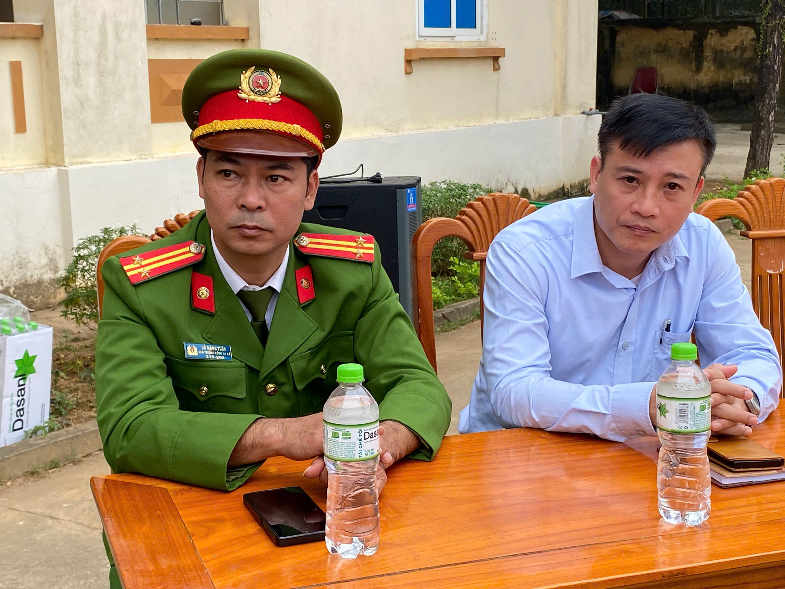 Anh-tin-bai