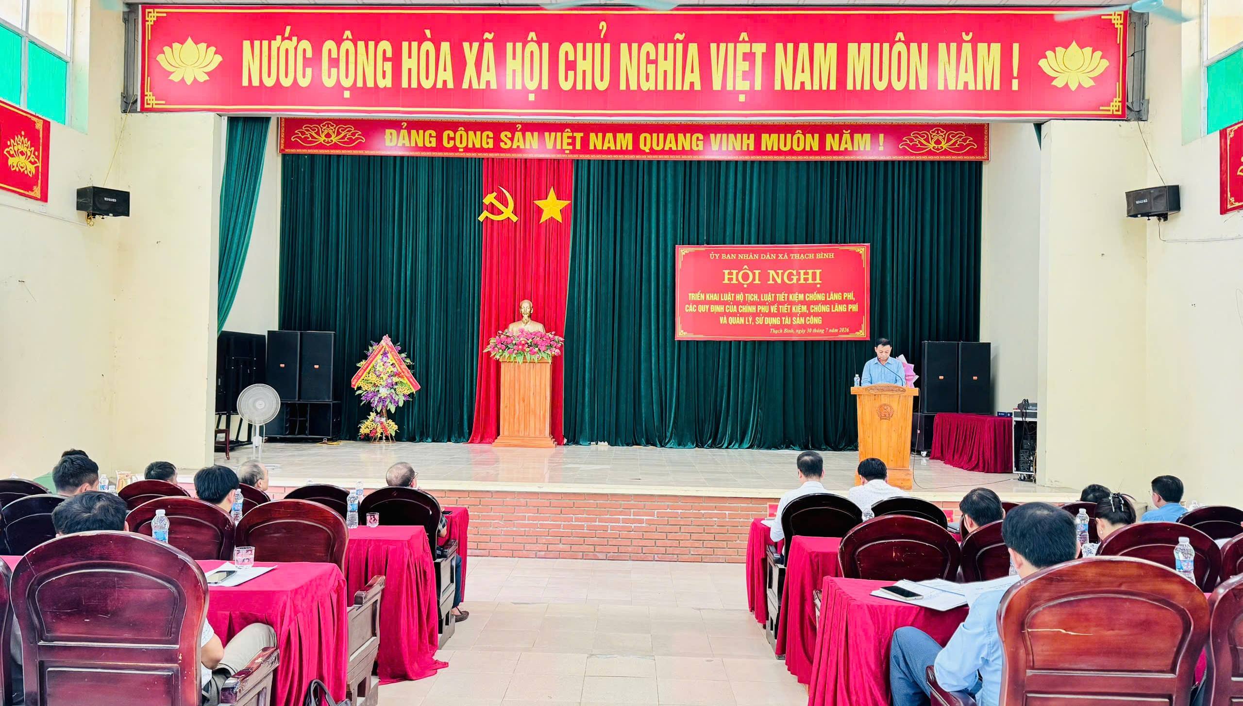 UBND xã Thạch Bình triển khai Luật Hộ tịch và các quy định về tiết kiệm, chống lãng phí, quản lý tài sản công