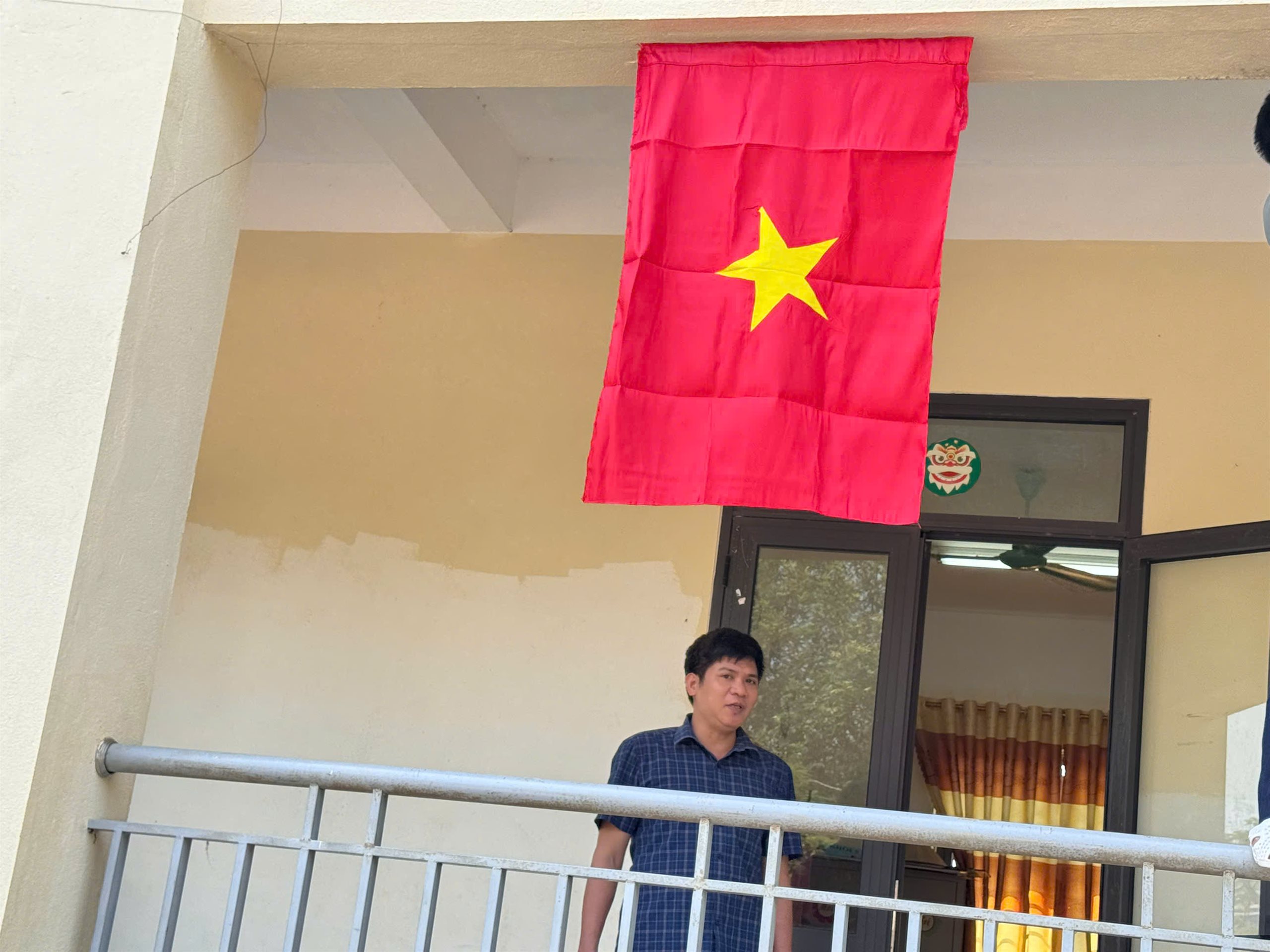 Anh-tin-bai