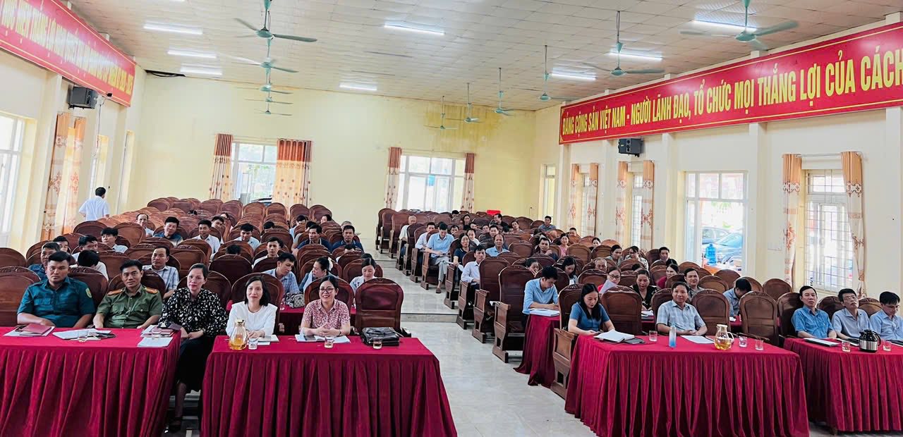 ĐẢNG UỶ XÃ VÂN DU TỔ CHỨC HỘI NGHỊ BCH ĐẢNG BỘ MỞ RỘNG