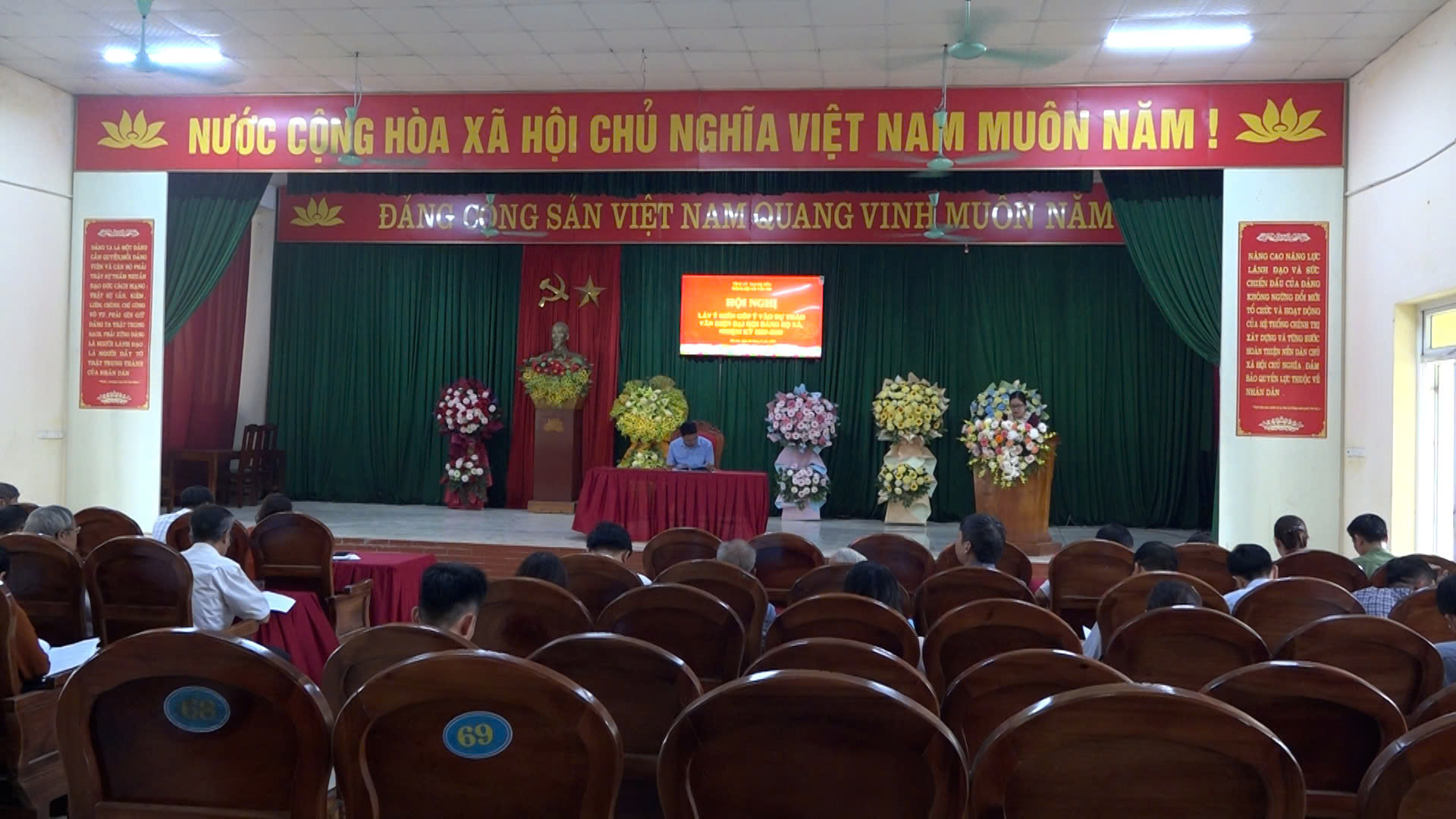 Đảng bộ xã Vân Du tổ chức Hội nghị lấy ý kiến góp ý vào Dự thảo văn kiện Đại hội đại biểu Đảng bộ xã lần thứ I, nhiệm kỳ 2025 – 2030