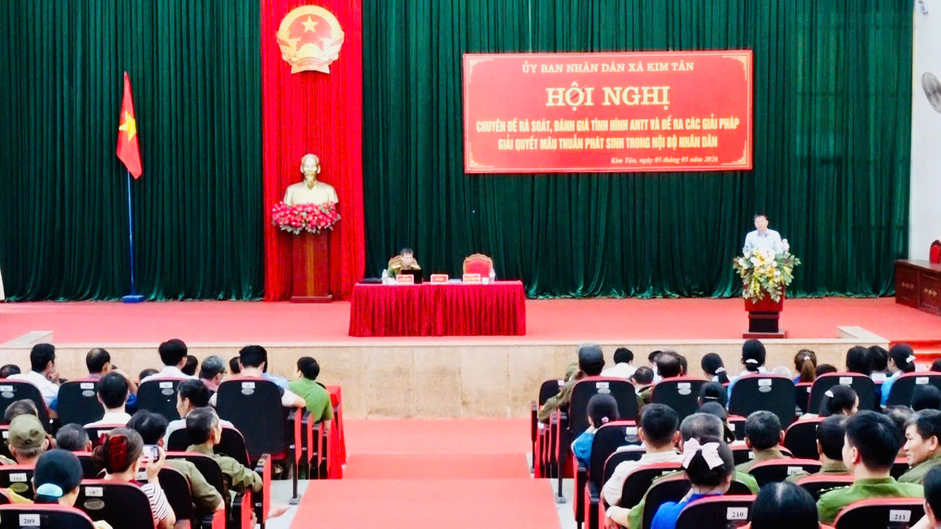 Xã Kim Tân tổ chức Hội nghị chuyên đề rà soát, đánh giá tình hình và đề ra các giải pháp giải quyết những vấn đề phát sinh trong nội bộ Nhân dân trên địa bàn