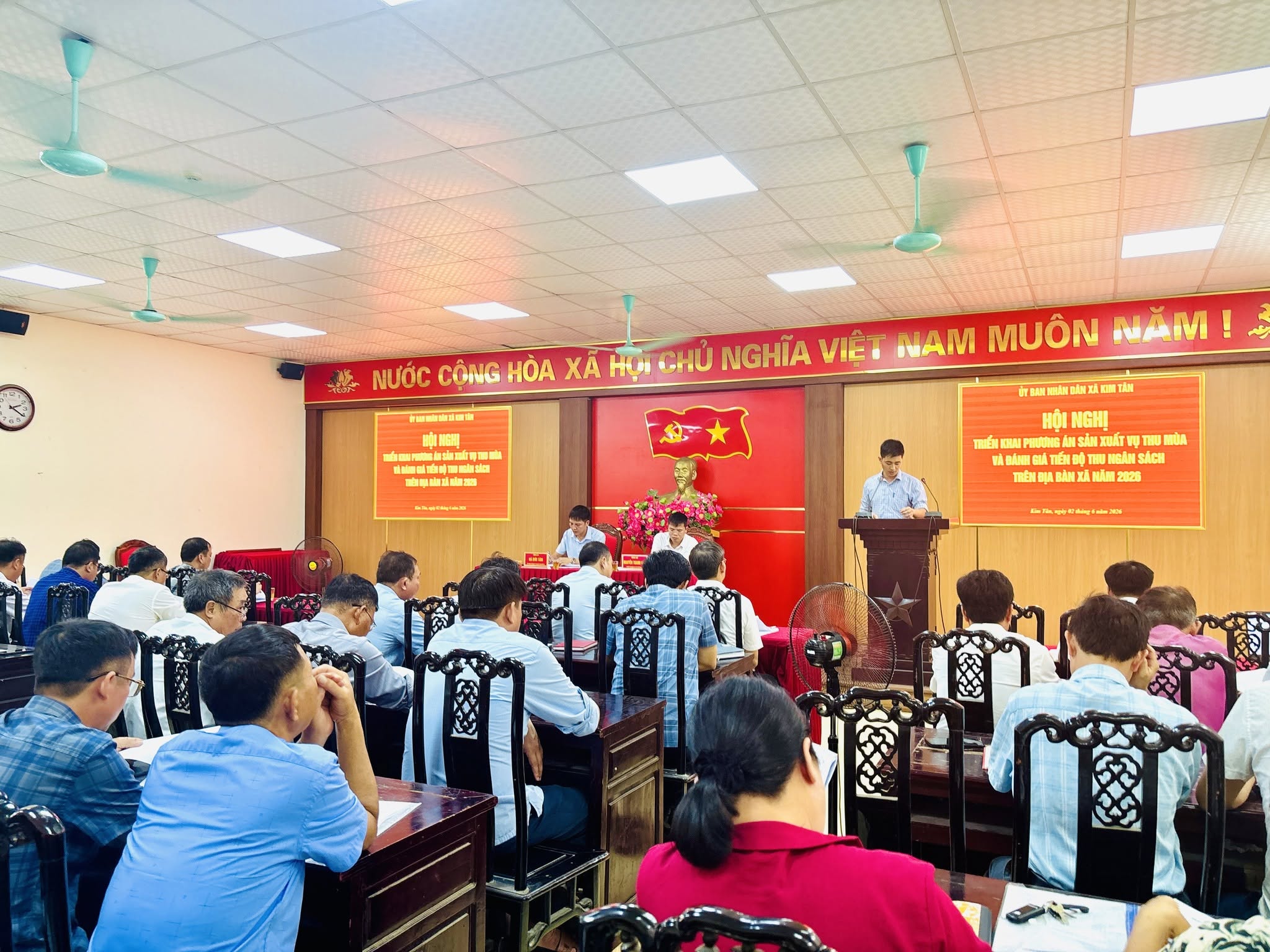 Hội nghị triển khai phương án sản xuất vụ Thu Mùa và đánh giá tiến độ thu ngân sách trên địa bàn năm 2026
