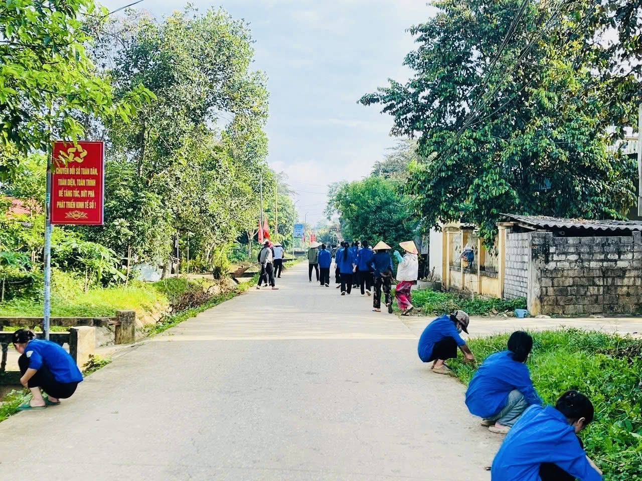  Lễ ra quân hưởng ứng phong trào "Toàn dân chung tay bảo vệ môi trường, vì một Việt Nam xạnh - sạch - đẹp"
