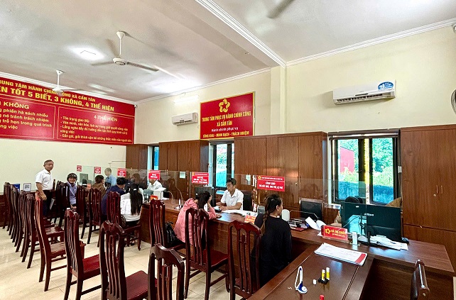 Cẩm Tân đẩy mạnh cải cách hành chính gắn với chuyển đổi số