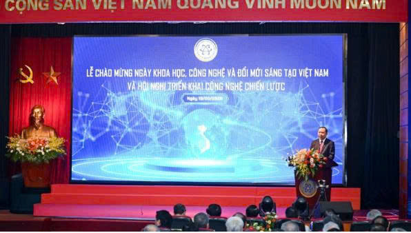 Khơi thông nguồn lực cho khoa học, công nghệ và đổi mới sáng tạo - ưu tiên chiến lược