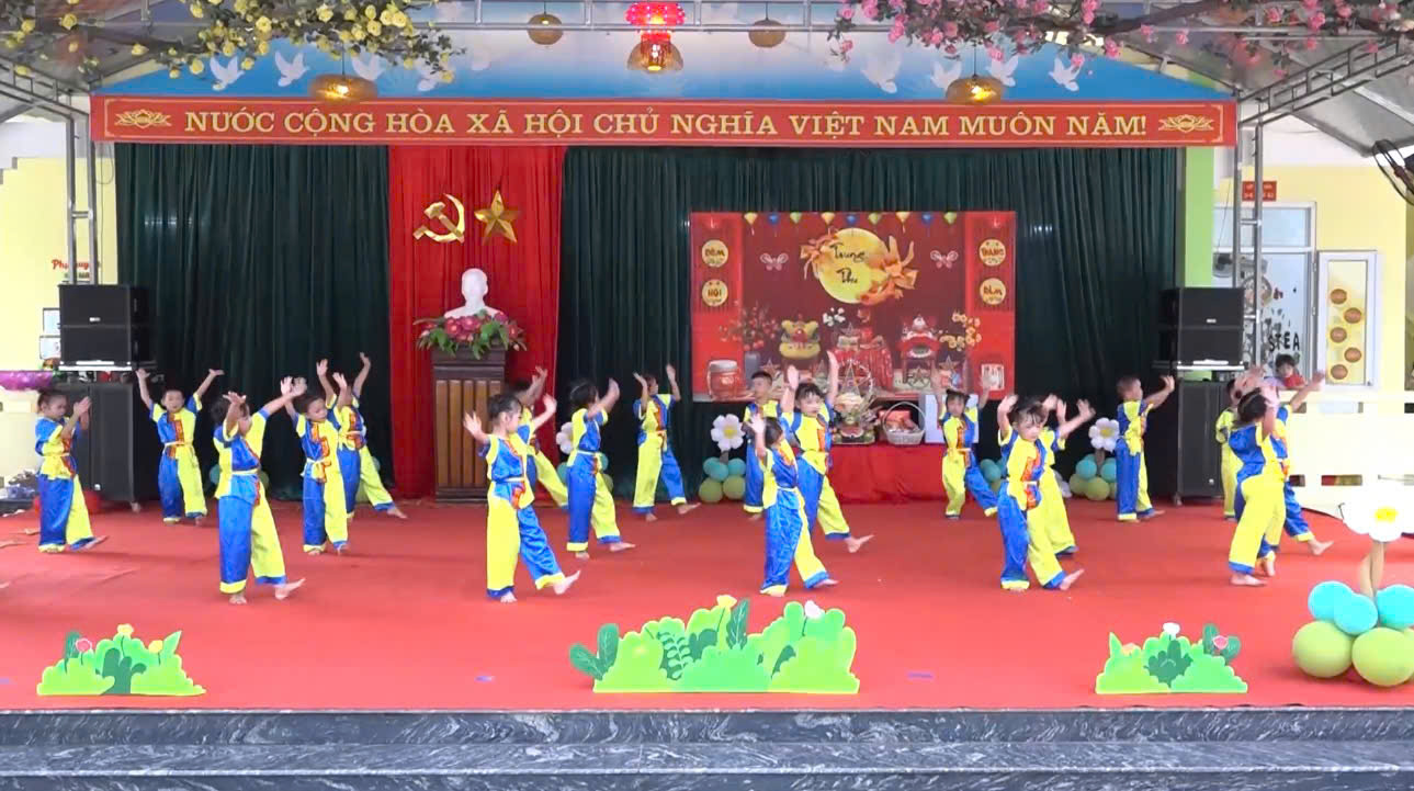 Anh-tin-bai