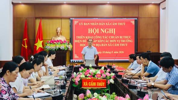 Xã Cẩm Thủy triển khai công tác chuẩn bị thực hiện Đề án sắp xếp các đơn vị trường học