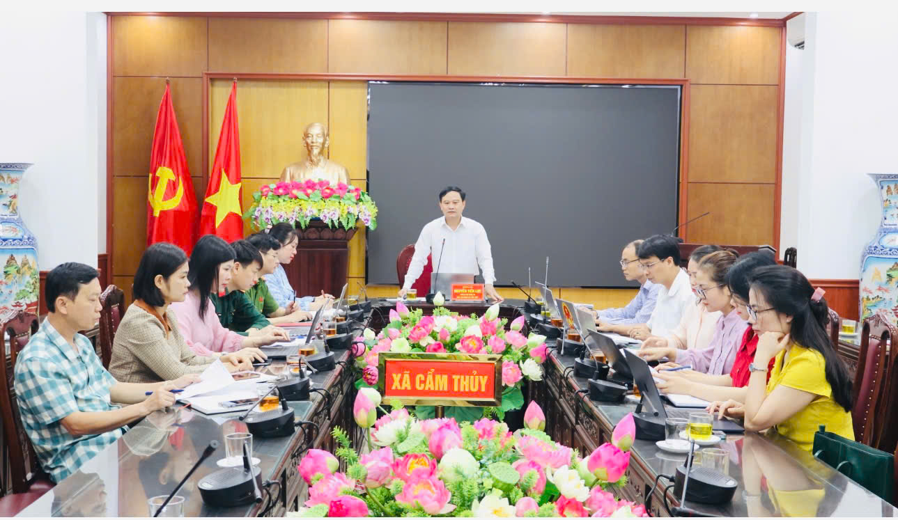 UBND xã Cẩm Thủy tổ chức phiên họp thường kỳ tháng 3 năm 2026