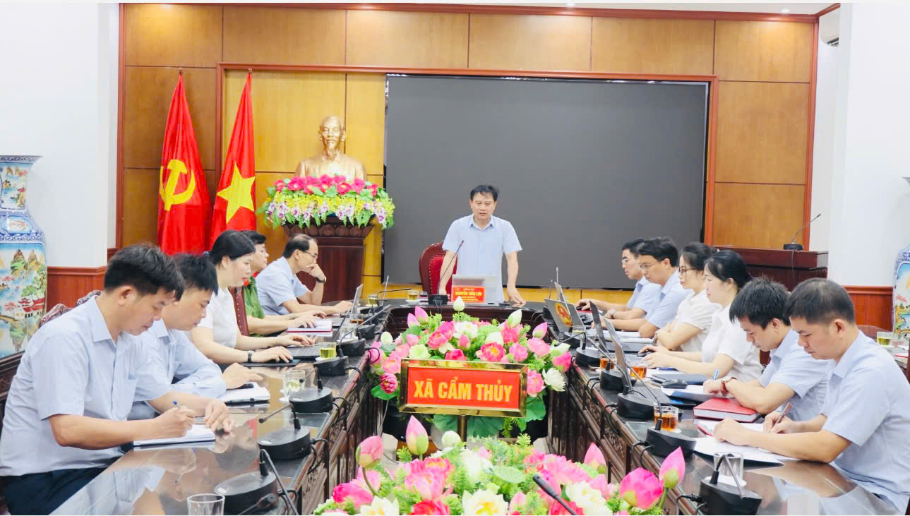 UBND xã Cẩm Thủy tổ chức phiên họp chuyên đề tháng 5 năm 2026