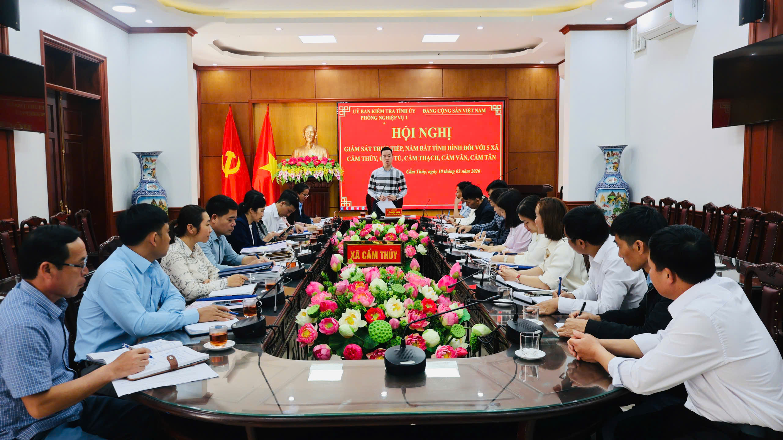 Đoàn công tác Ủy ban Kiểm tra Tỉnh ủy làm việc tại các xã thuộc địa bàn Phòng Nghiệp vụ I, theo dõi