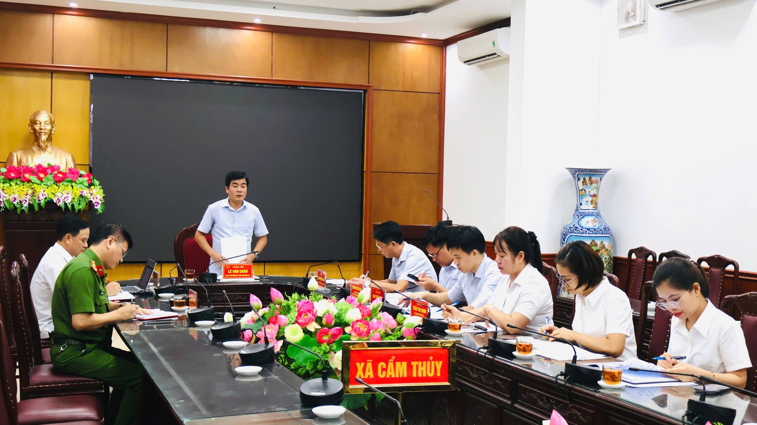 Ban thường vụ Đảng ủy xã Cẩm Thủy thống nhất nhân sự cấp ủy chi bộ và trưởng thôn lâm thời sau sắp xếp