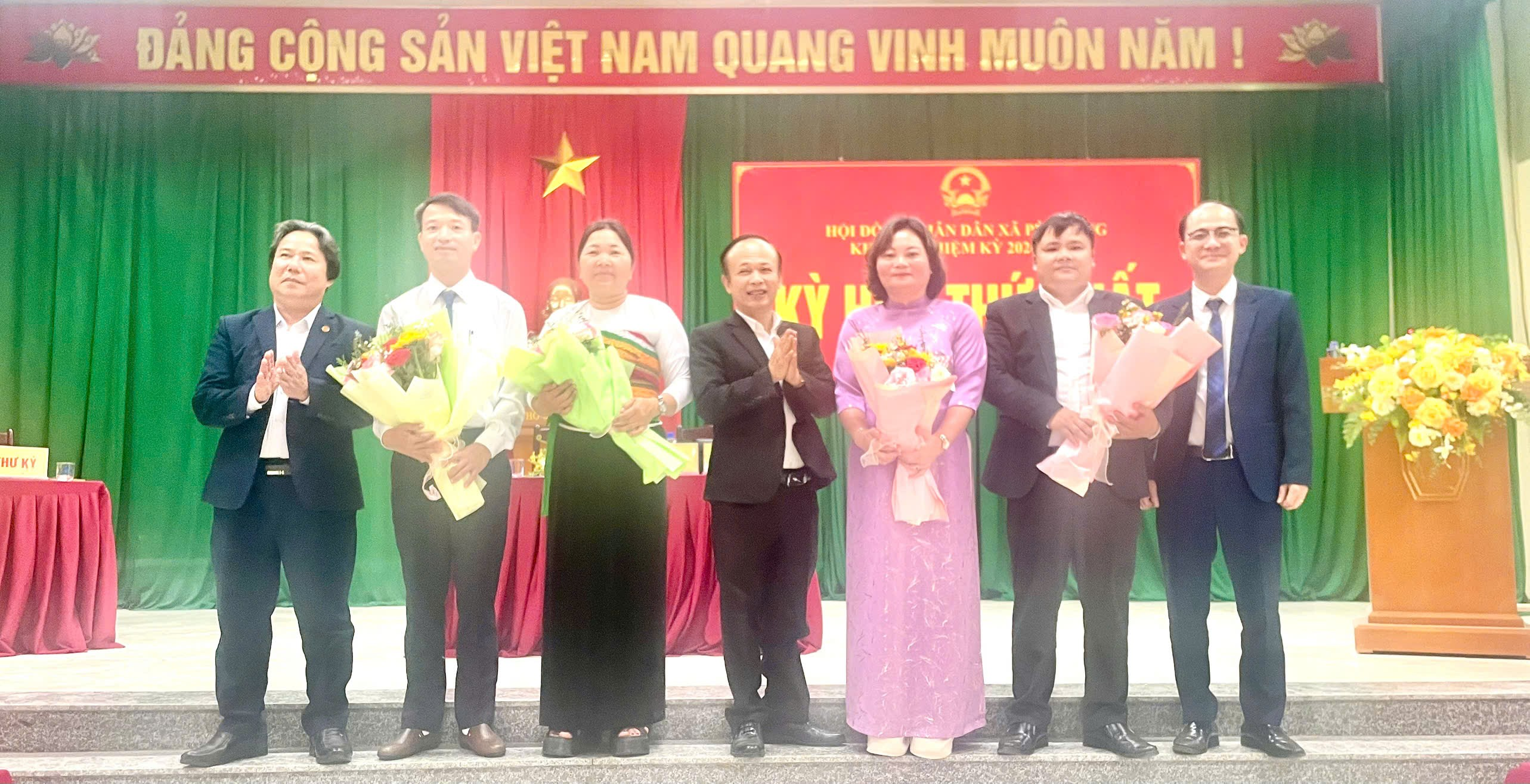 KỲ HỌP THỨ NHẤT HĐND XÃ PÙ LUÔNG KHÓA II, NHIỆM KỲ 2026 – 2031 THÀNH CÔNG TỐT ĐẸP