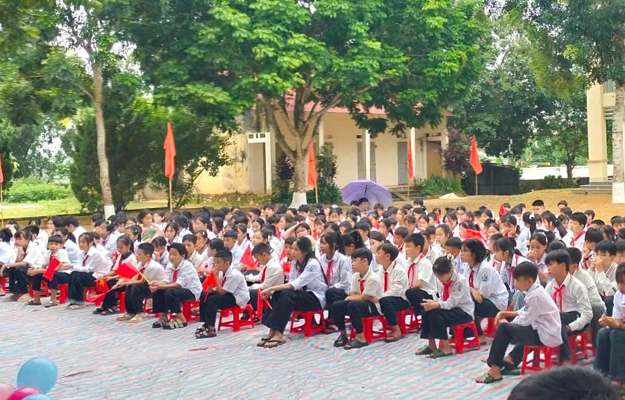 Anh-tin-bai