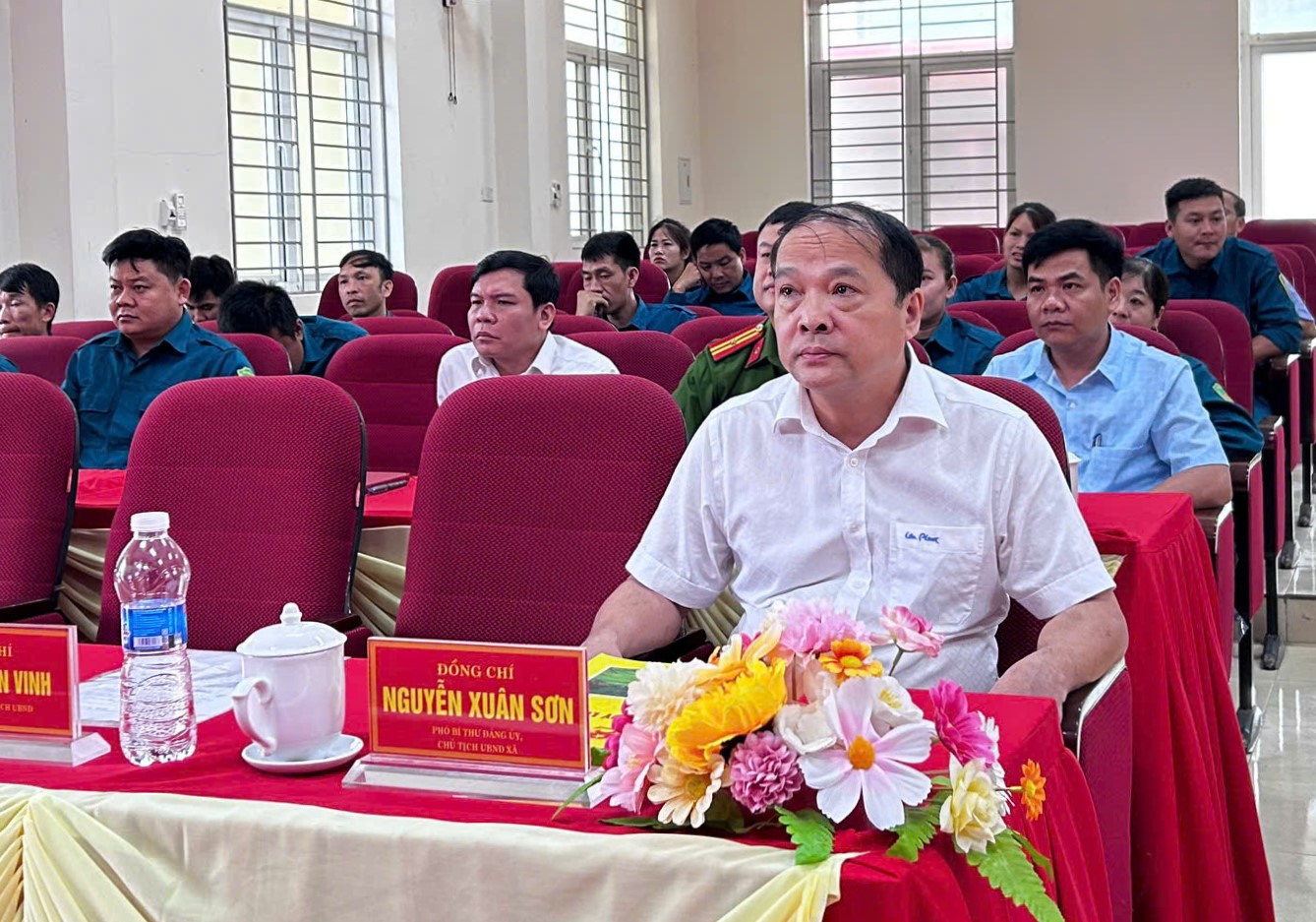 Anh-tin-bai