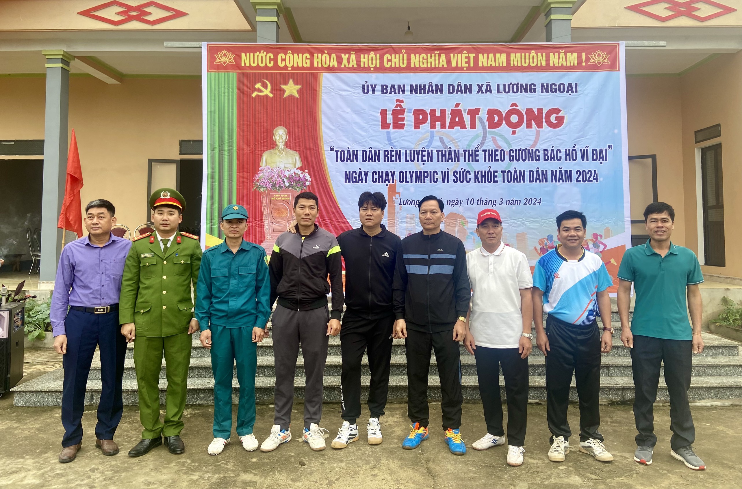 Xã Lương Ngoại tổ chức lễ phát động  Toàn dân rèn luyện thân thể theo gương Bác Hồ vĩ đại Ngày chạy Olympic vì sức khỏe toàn dân năm 2024