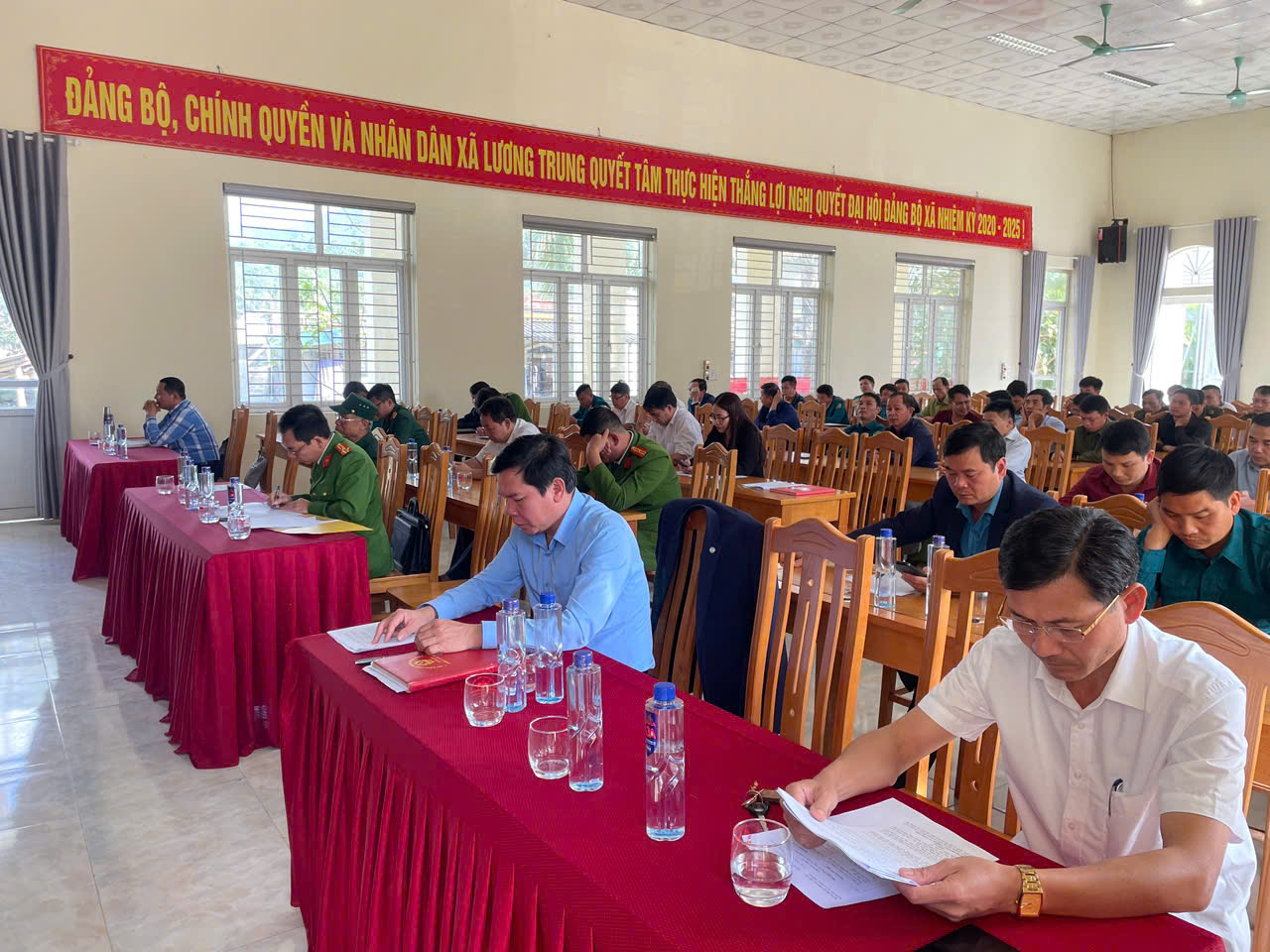 HỘI NGHỊ TỔNG KẾT CÔNG TÁC QUỐC PHÒNG - AN NINH NĂM 2024 XÃ LƯƠNG TRUNG