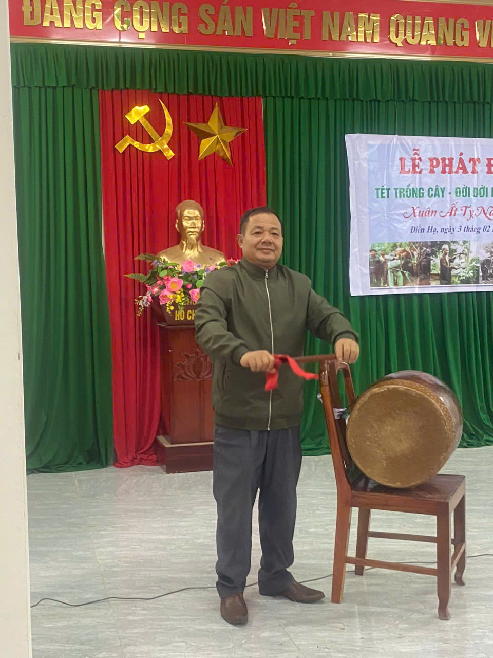 Xã Điền Hạ tổ chức Lễ phát động tết trồng cây Đời đời nhớ ơn Bác Hồ Xuân Ất Tỵ năm 2025.