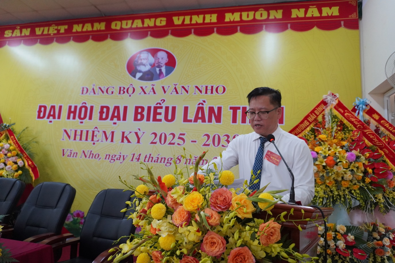 D:\Tài liệu Hùng (TTCUDVC)\File ảnh\Ảnh chụp\DSC00227.JPG