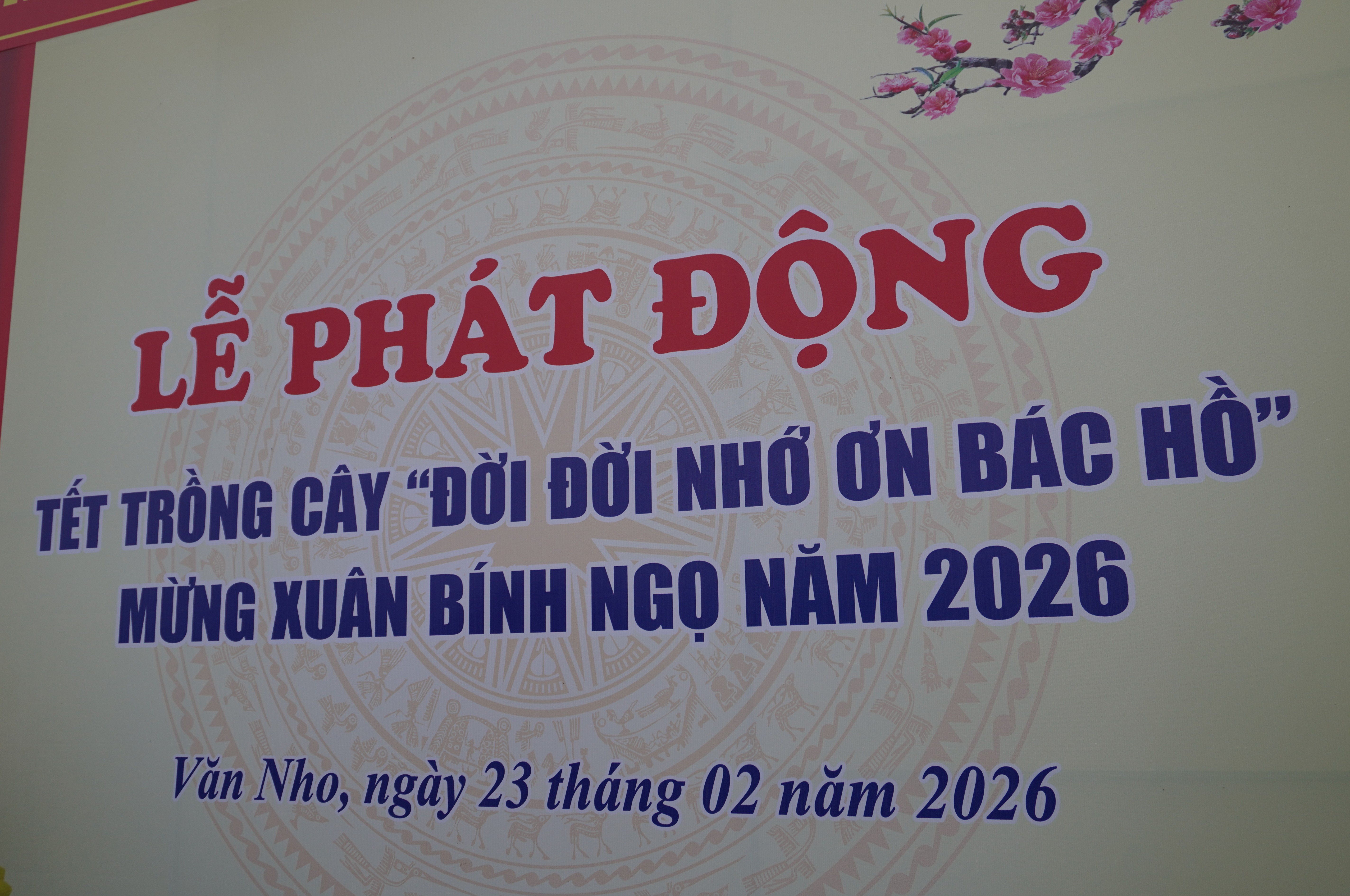  XÃ VĂN NHO TỔ CHỨC LỄ PHÁT ĐỘNG TẾT TRỒNG CÂY “ĐỜI ĐỜI NHỚ ƠN BÁC HỒ” MỪNG XUÂN BÍNH NGỌ 2026  