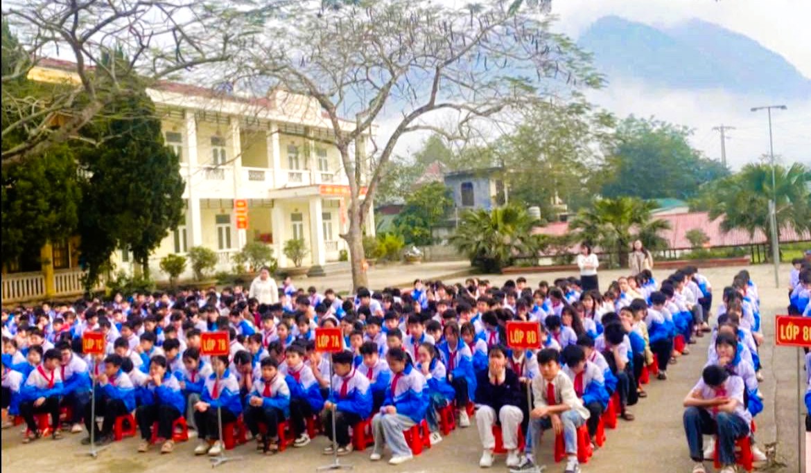 Anh-tin-bai