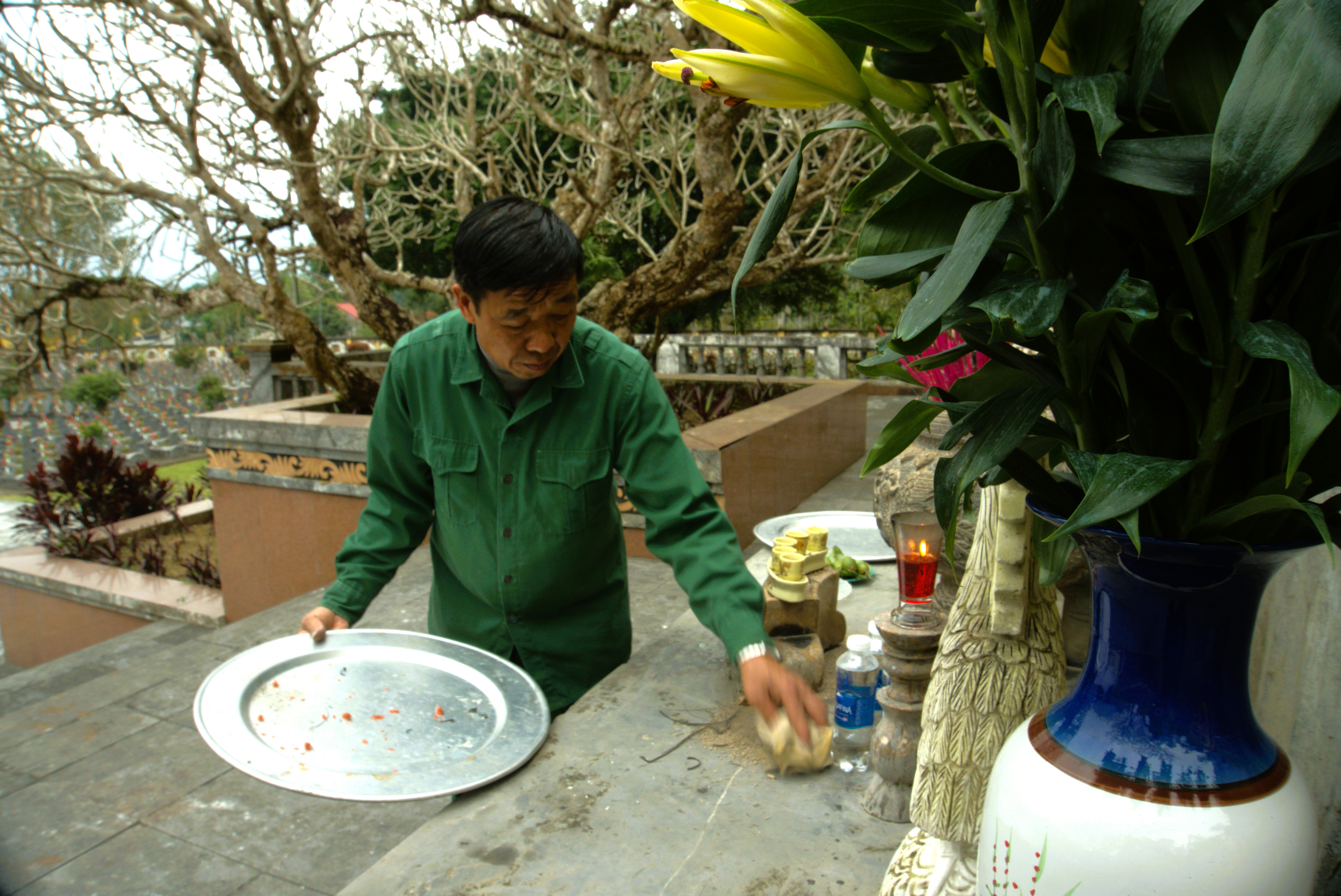 Anh-tin-bai