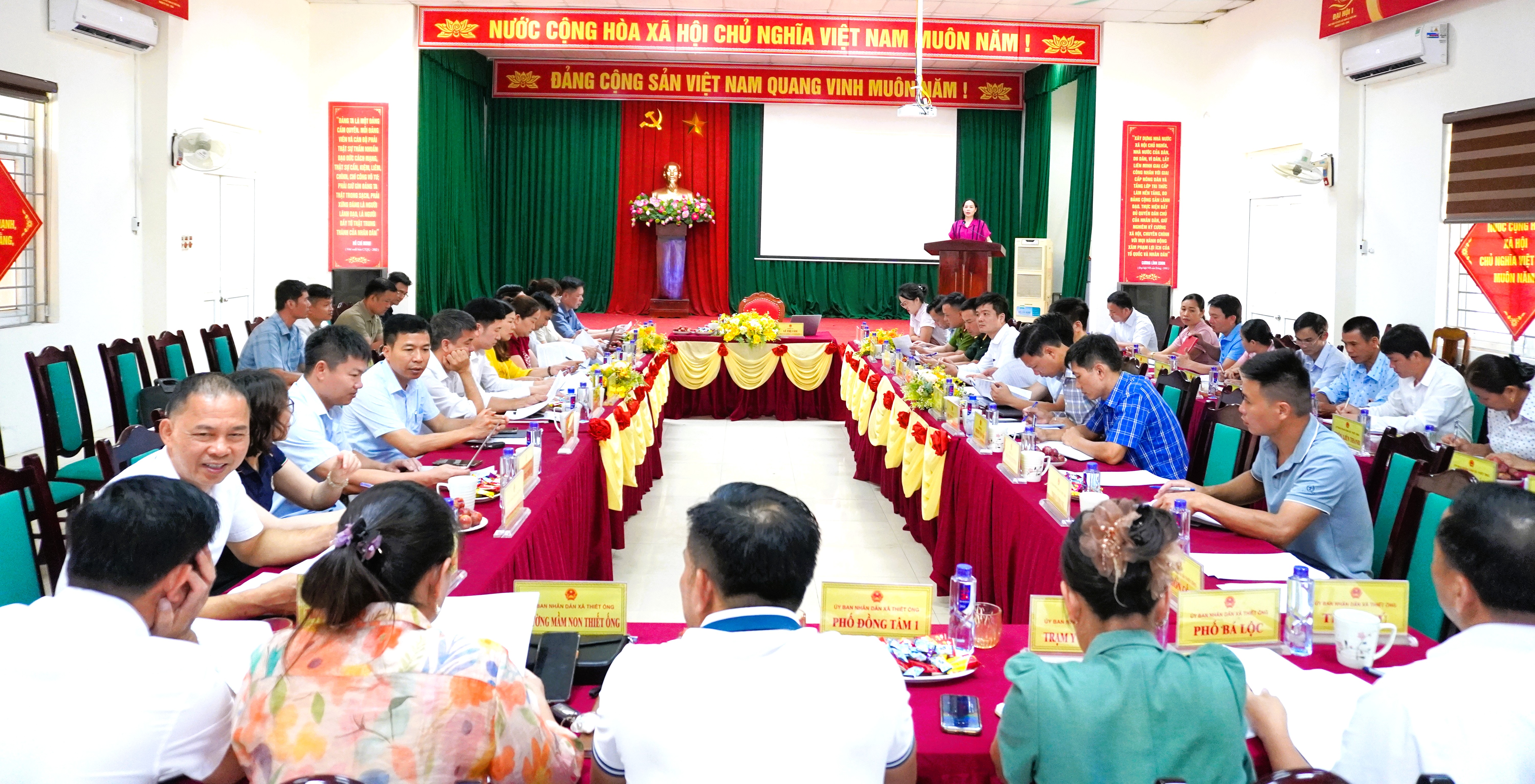 Phiên họp thường kỳ tháng 5 năm 2026 xã Thiết Ống 