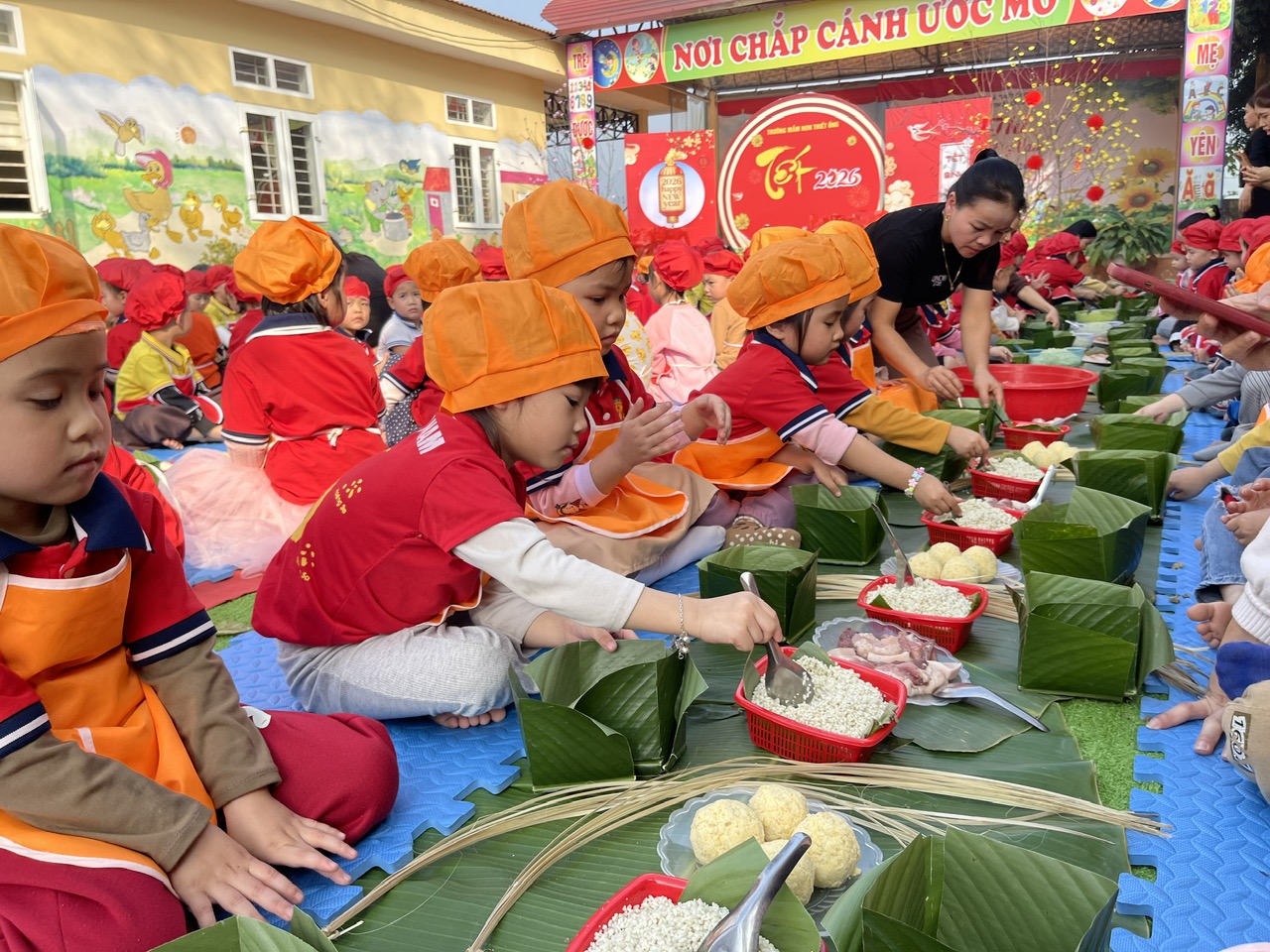 Anh-tin-bai