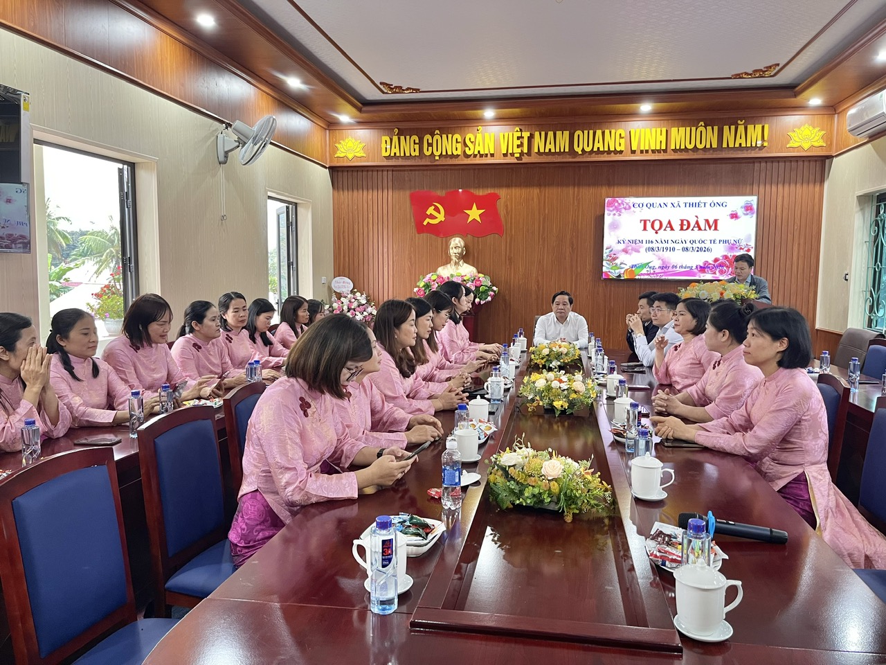 Cơ quan xã Thiết Ống ​tổ chức buổi Tọa đàm nhân dịp kỷ niệm 116 năm Ngày Quốc tế Phụ nữ (8/3/1910 – 8/3/2026)