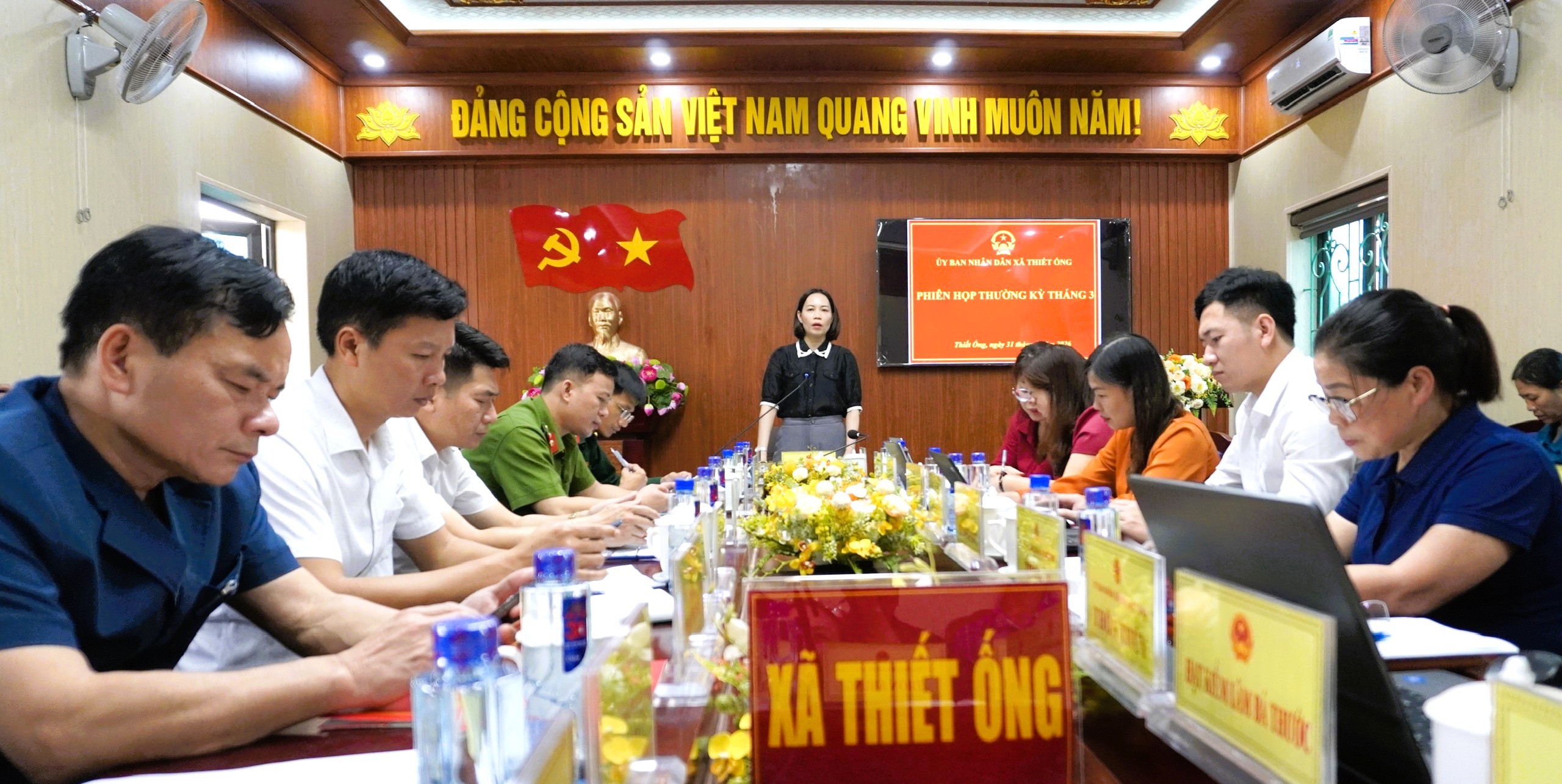 UBND xã Thiết Ống tổ chức Phiên họp thường kỳ tháng 3 năm 2026