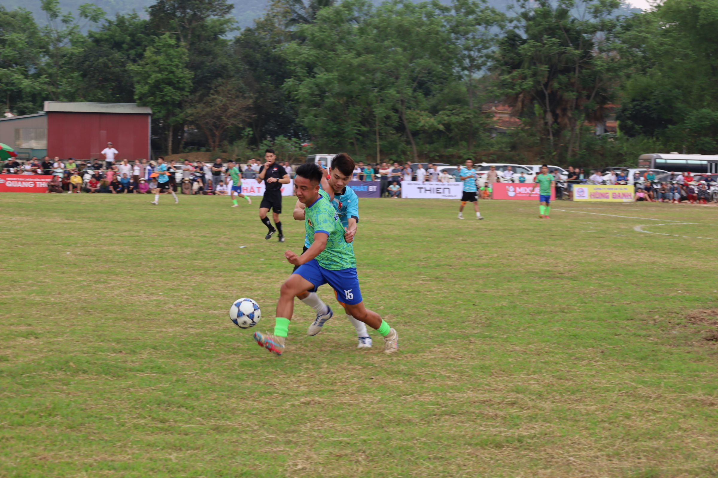 Anh-tin-bai