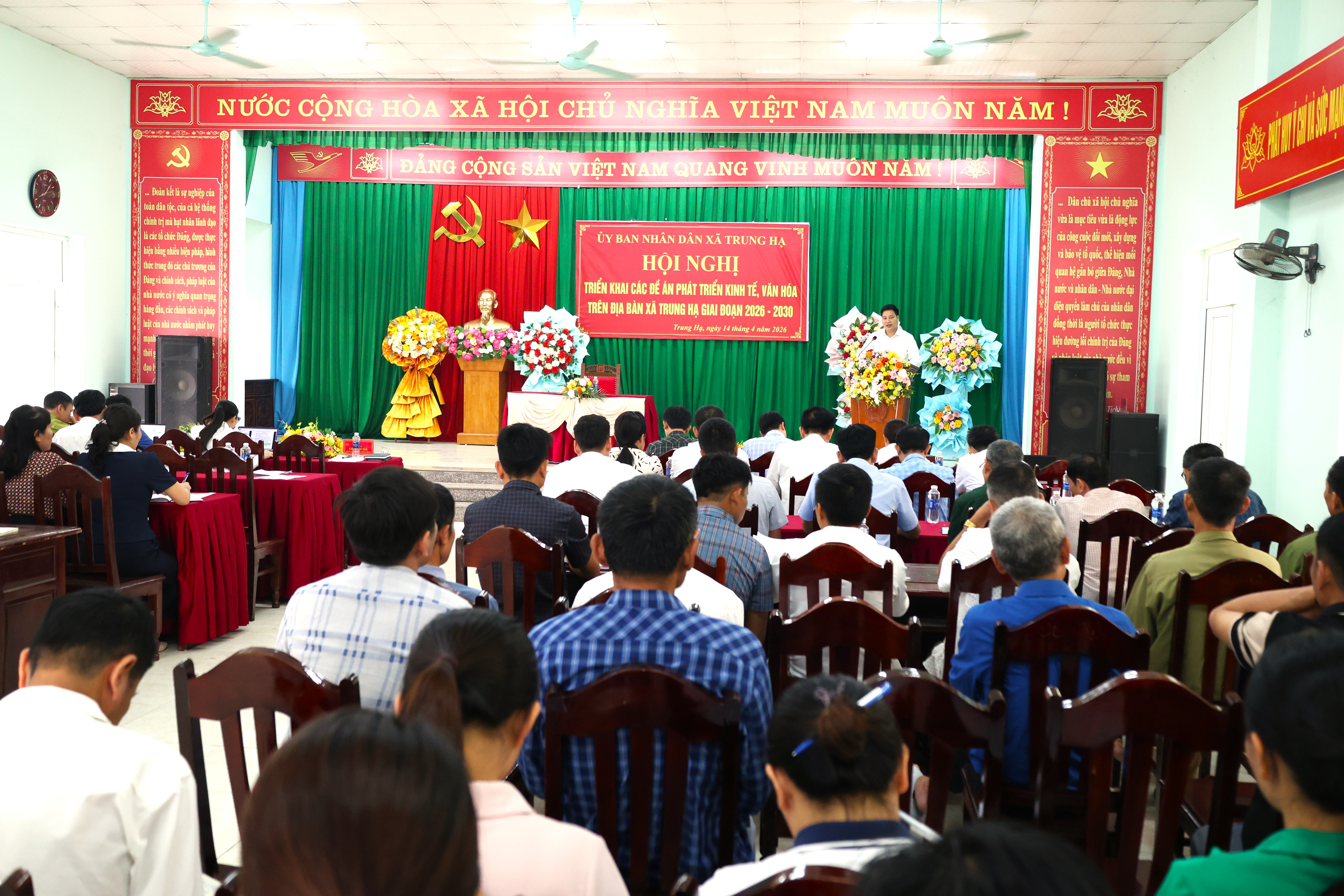 Hội nghị triển khai các đề án phát triển kinh tế, văn hóa giai đoạn 2026–2030