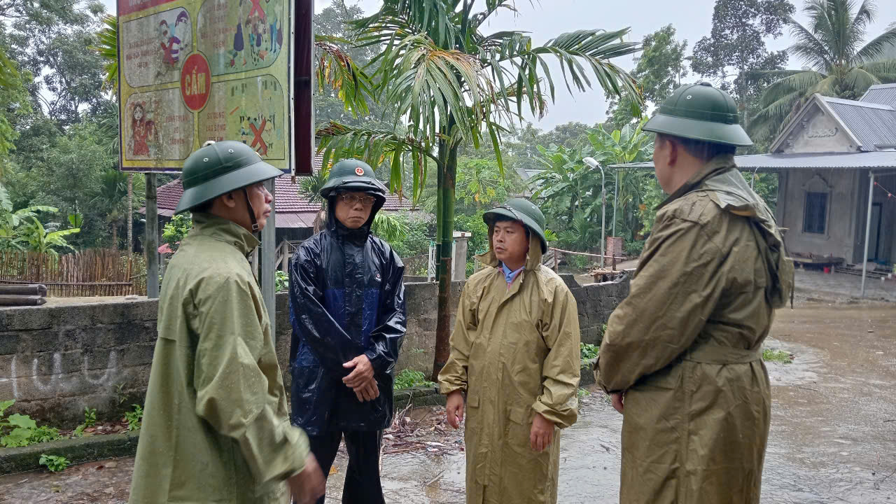 Anh-tin-bai