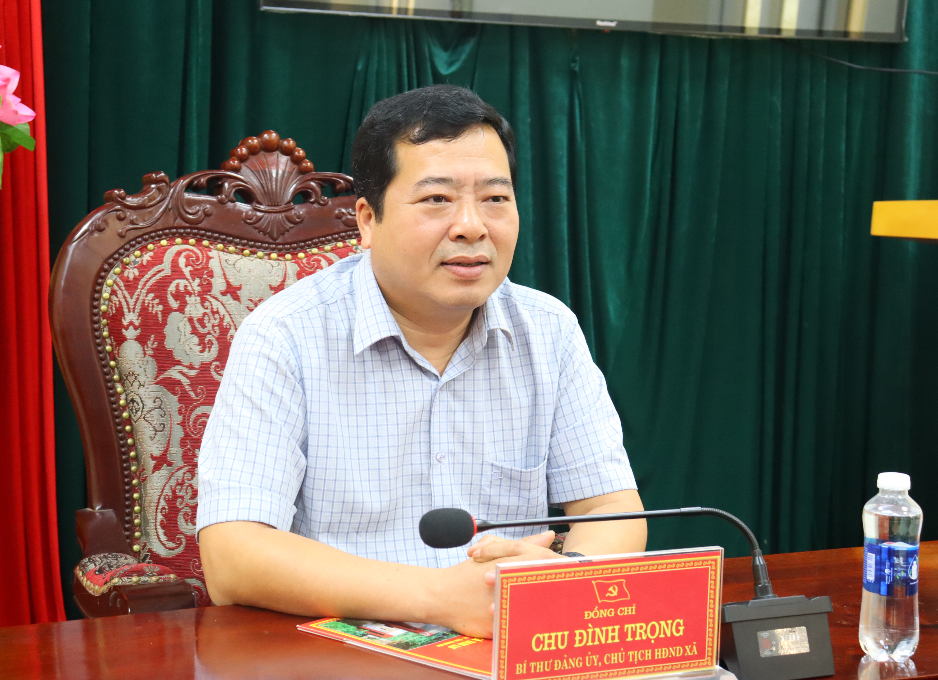 Anh-tin-bai