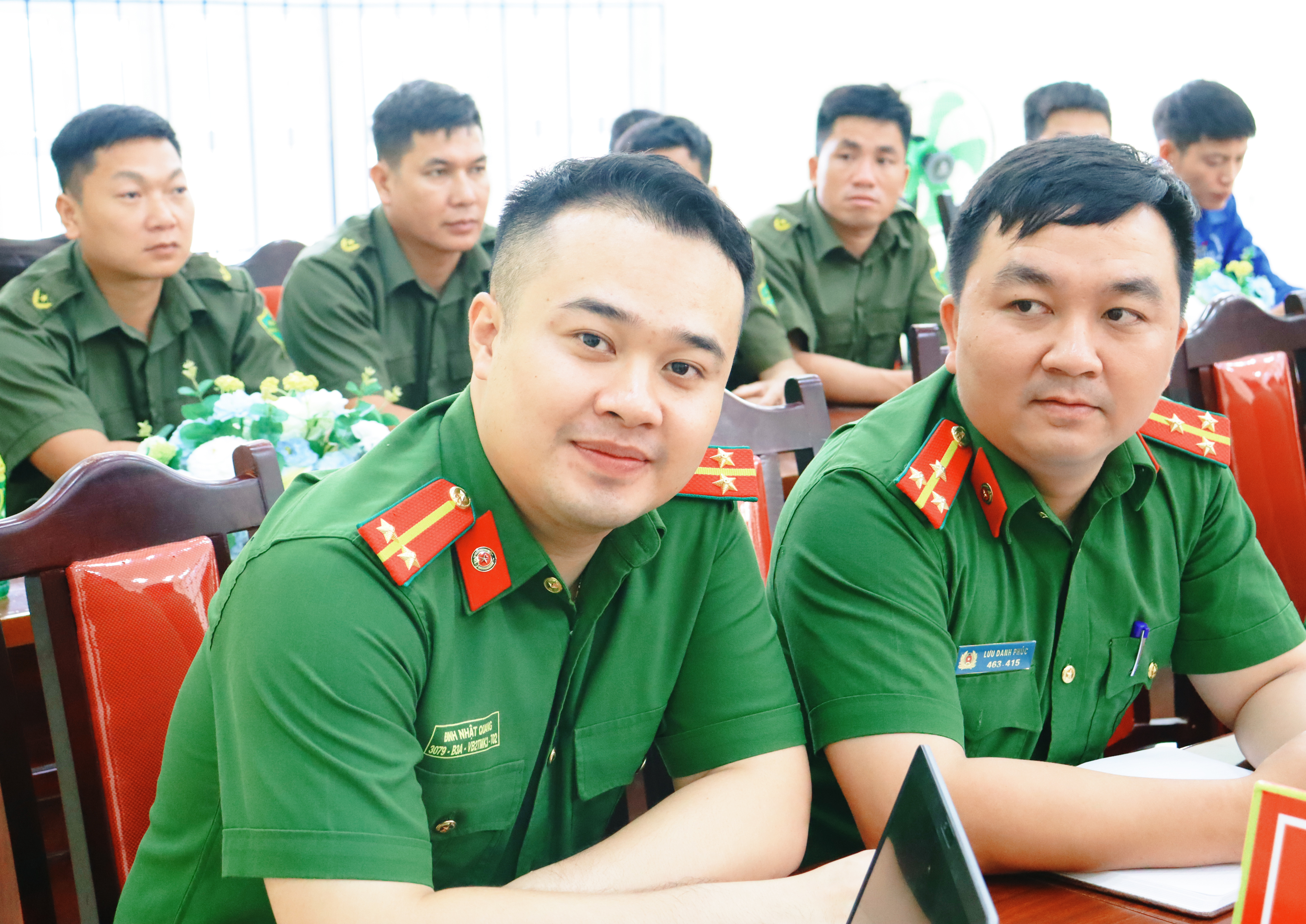 Anh-tin-bai