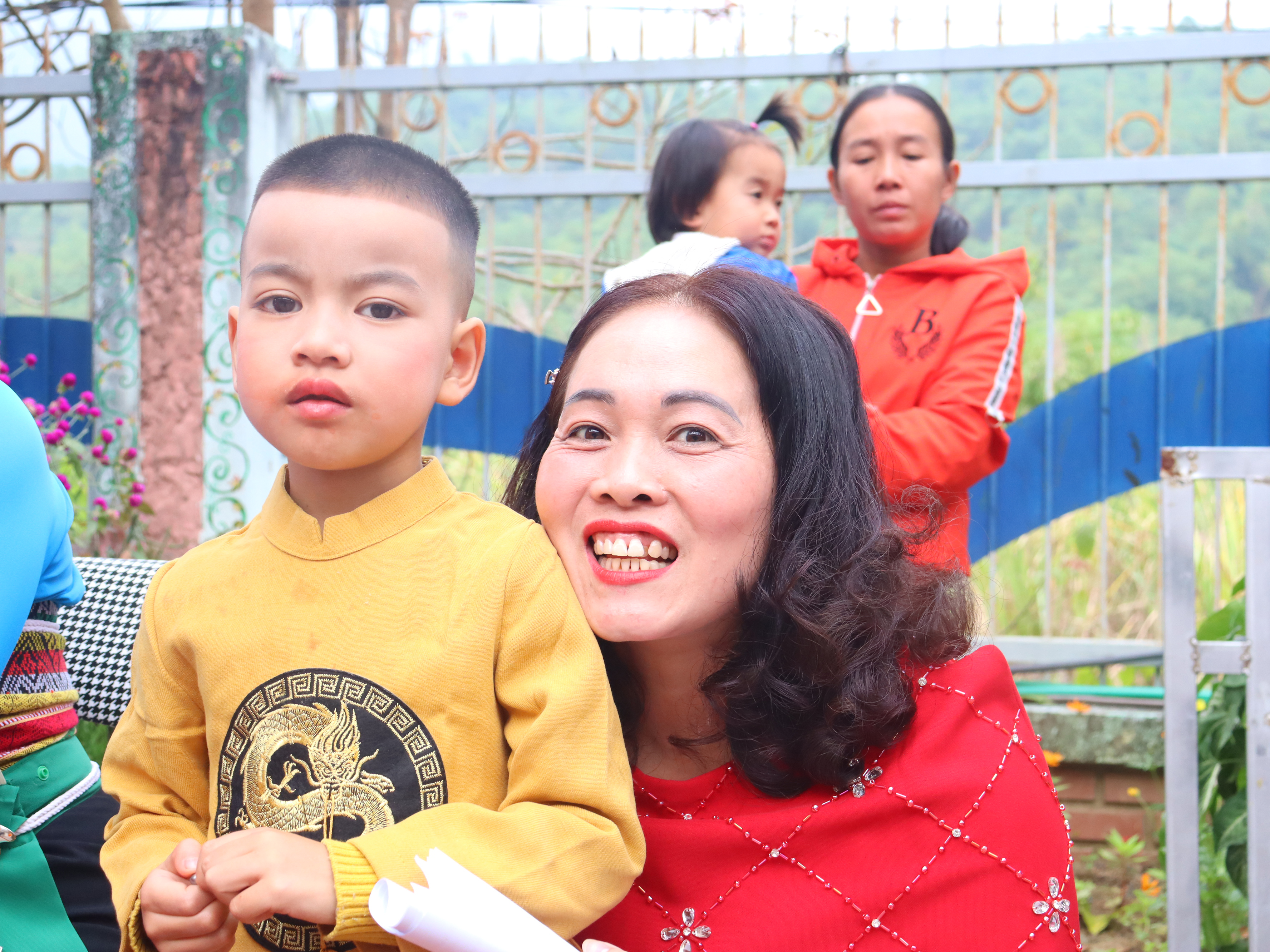 Anh-tin-bai