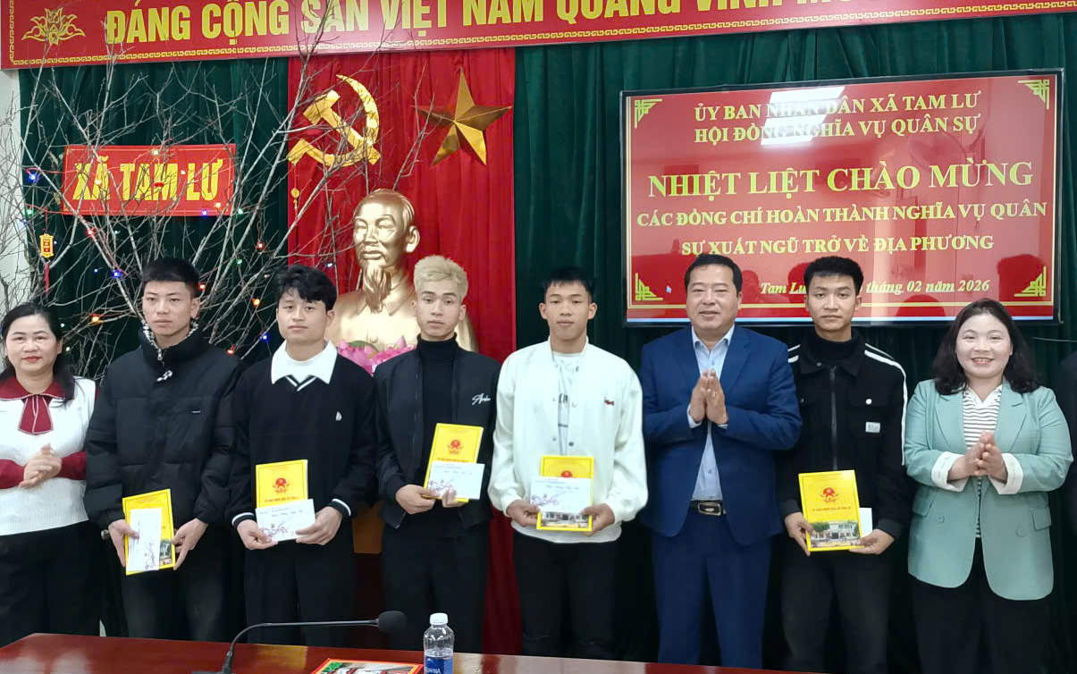 Xã Tam Lư đón nhận quân nhân xuất ngũ hoàn thành Nghĩa vụ quân sự