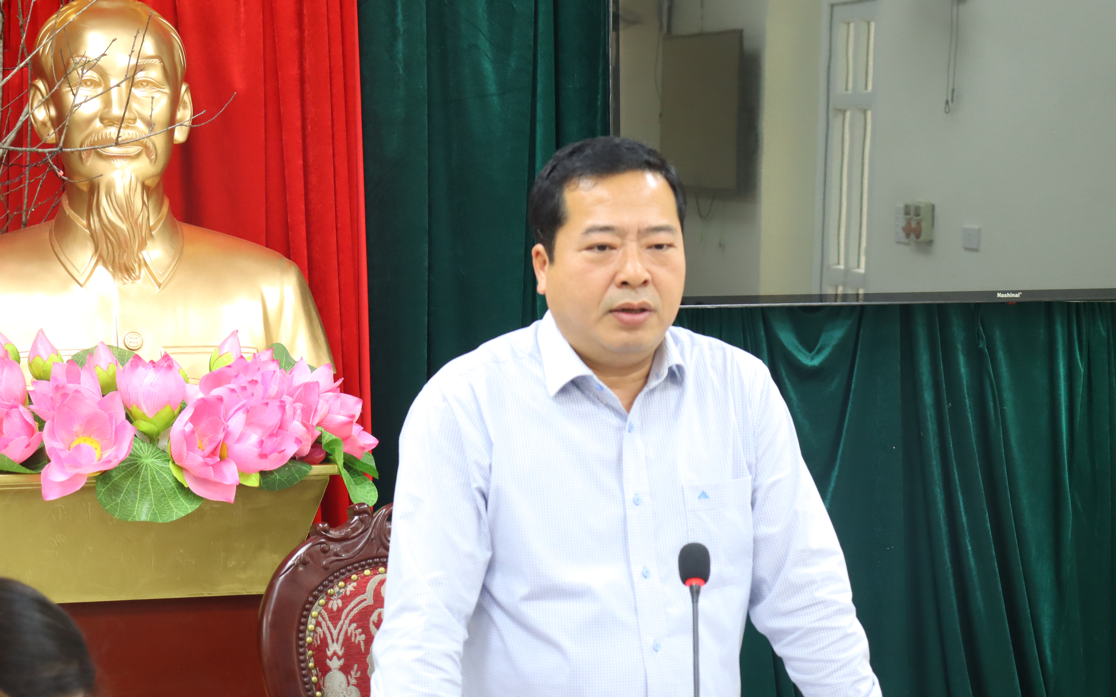 Anh-tin-bai