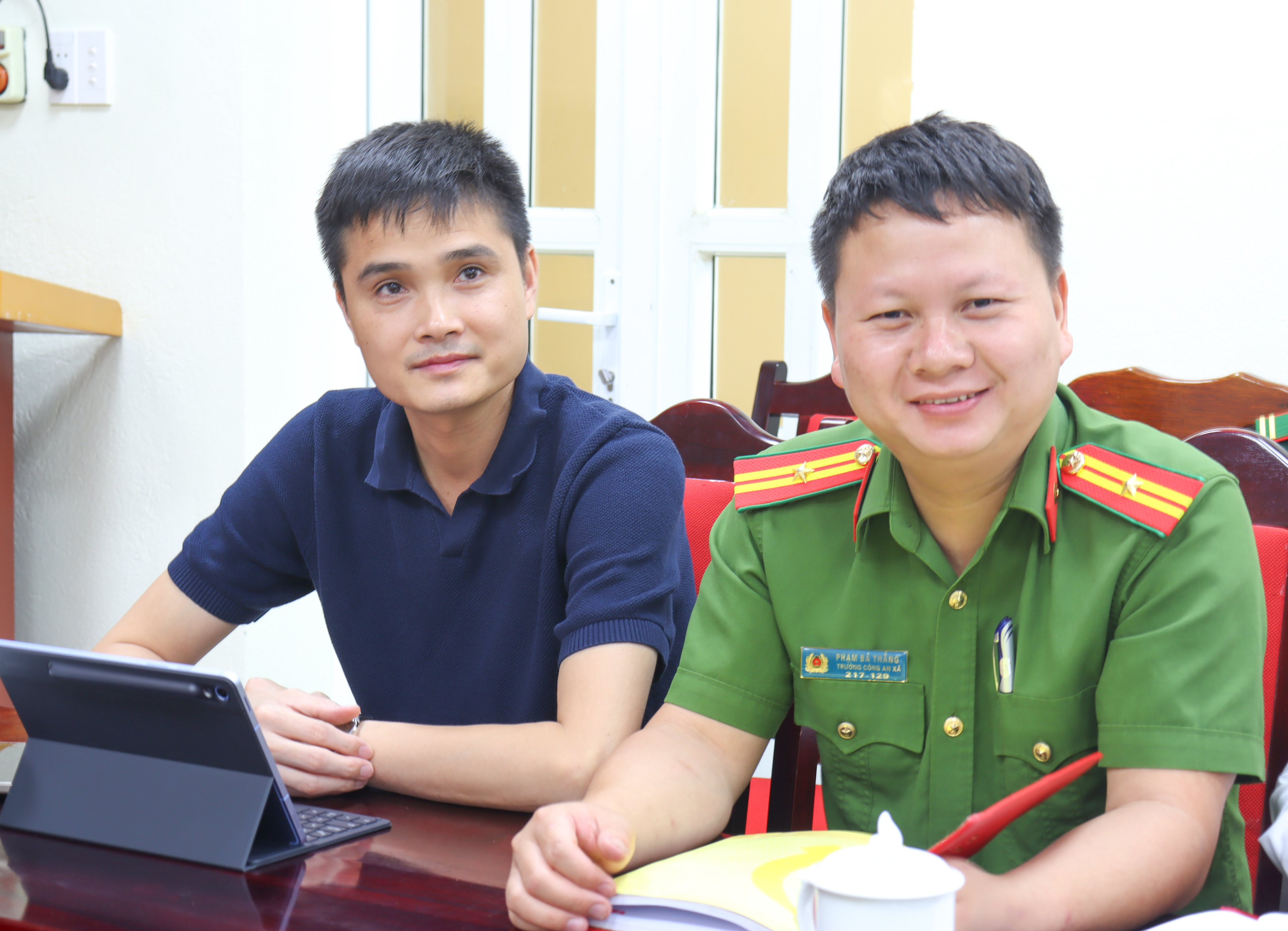 Anh-tin-bai