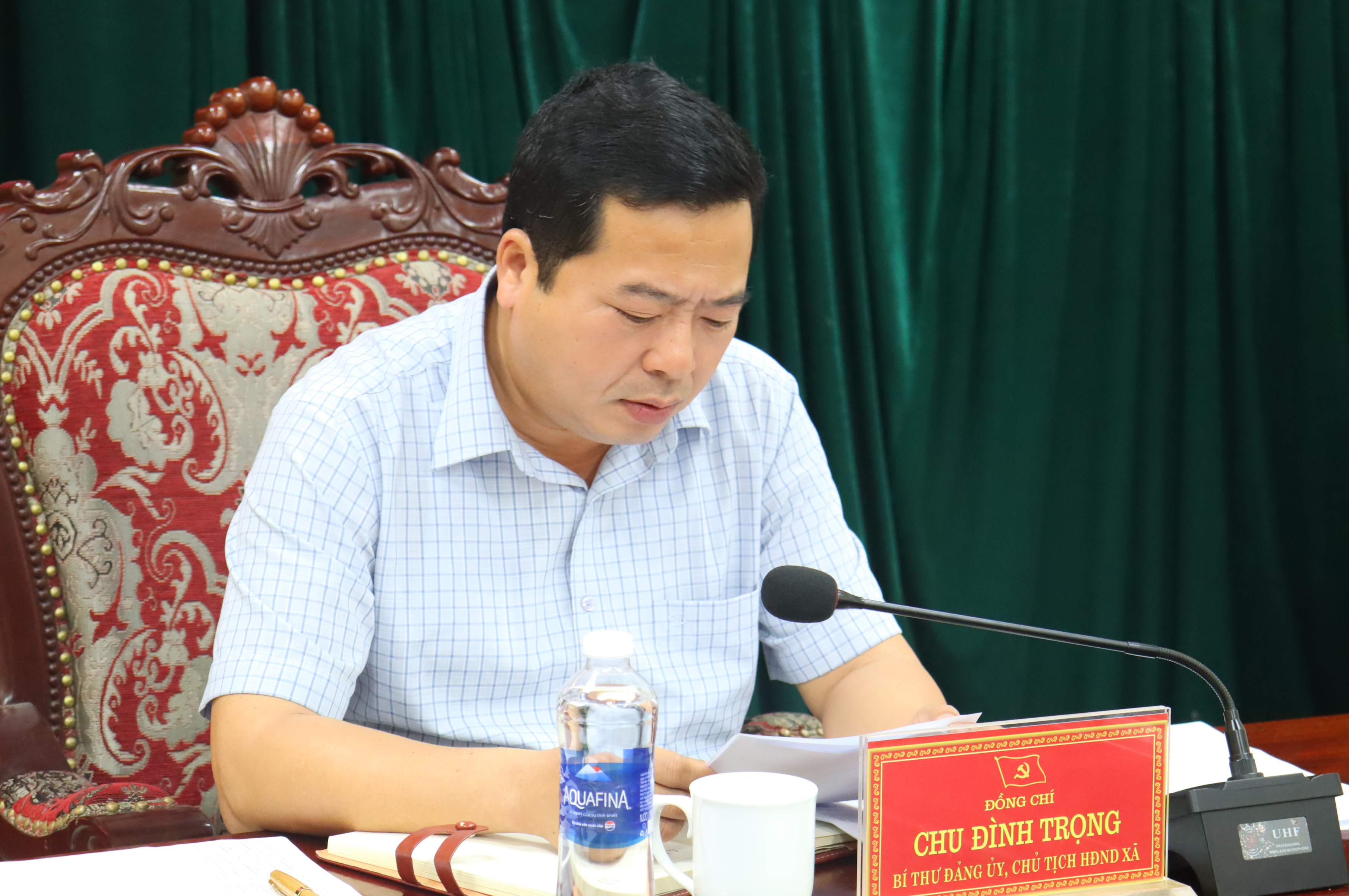 Anh-tin-bai