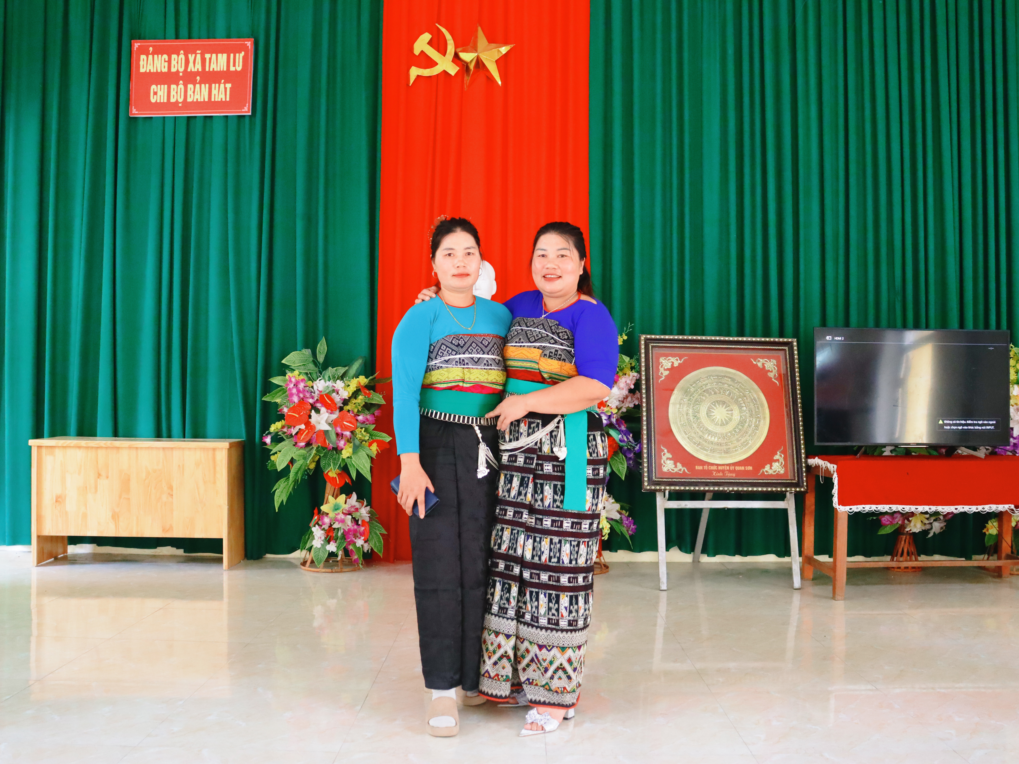 Anh-tin-bai