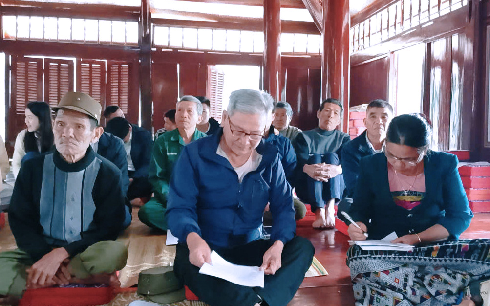 Anh-tin-bai