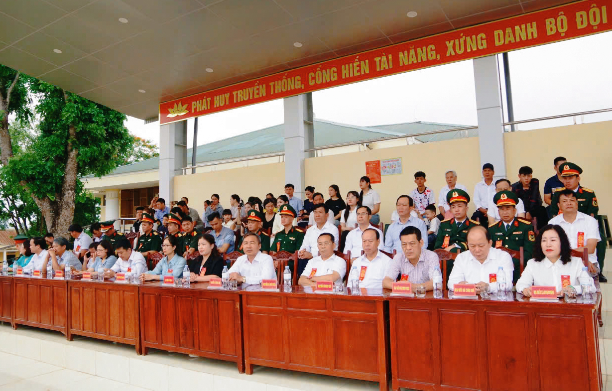 Anh-tin-bai