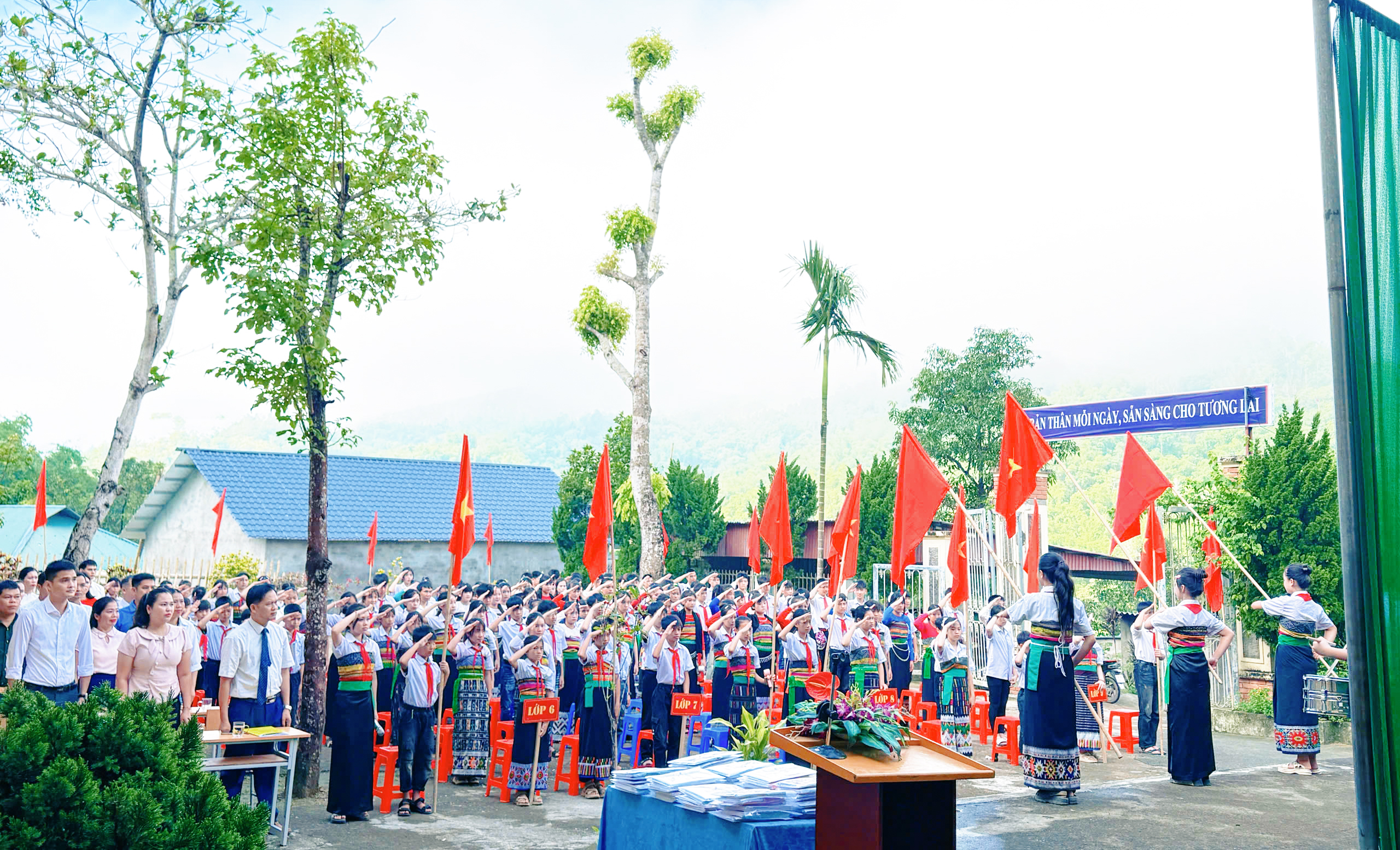 Anh-tin-bai