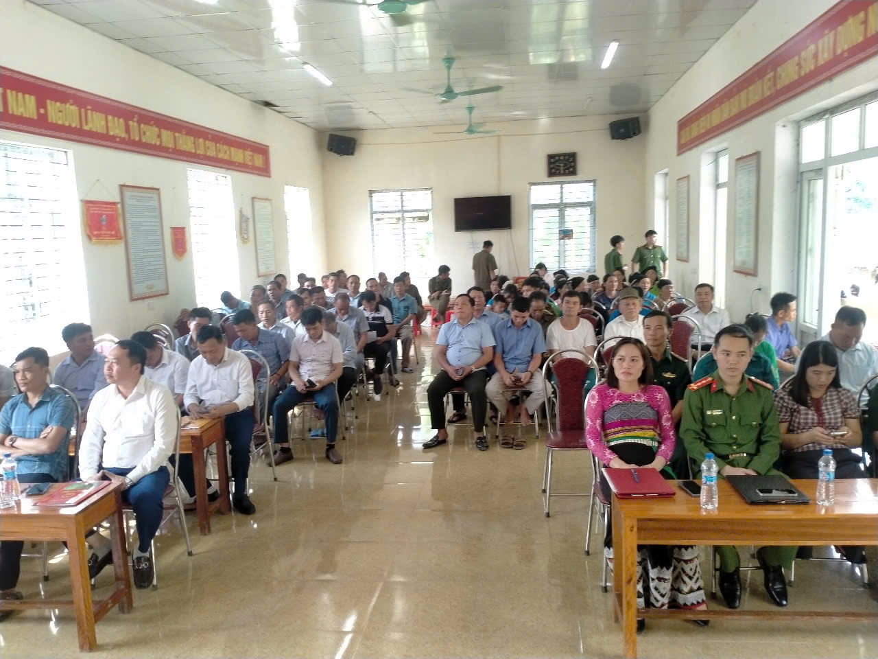 Hưởng ứng tích cực từ . Ngày hội toàn dân bảo vệ ANTQ tại Bản Mò xã Tam Thanh 