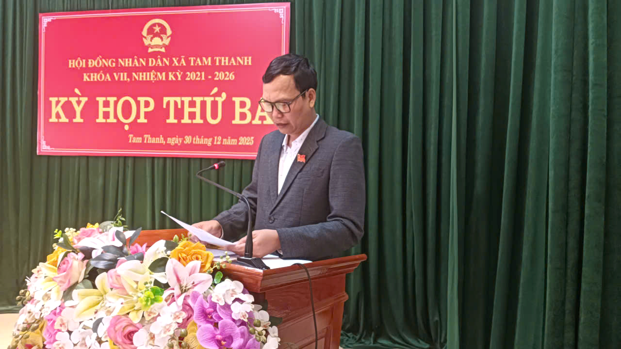 C:\Users\Admin\Desktop\ảnh kỳ họp thứ 3\z7379899821309_76849a87bfed84593e125c01c3dea8f6.jpg