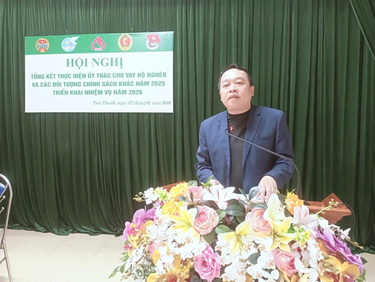 C:\Users\Admin\Desktop\Ảnh hội nghị ngân hàng\z7473292811161_2321067c2481de681eae0afb171785b4.jpg